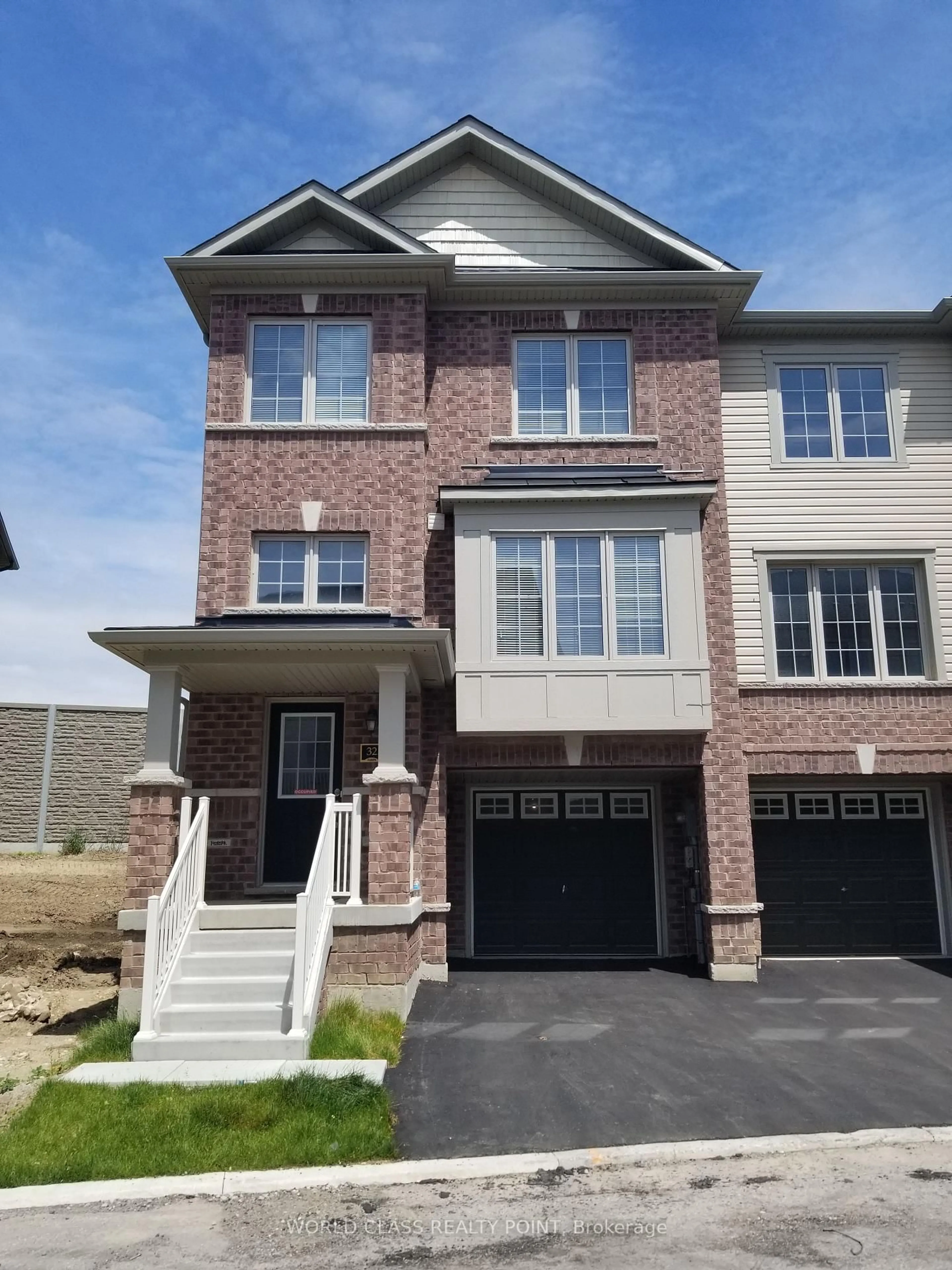Home with brick exterior material, street for 470 Linden Dr #32, Cambridge Ontario N3H 5L5