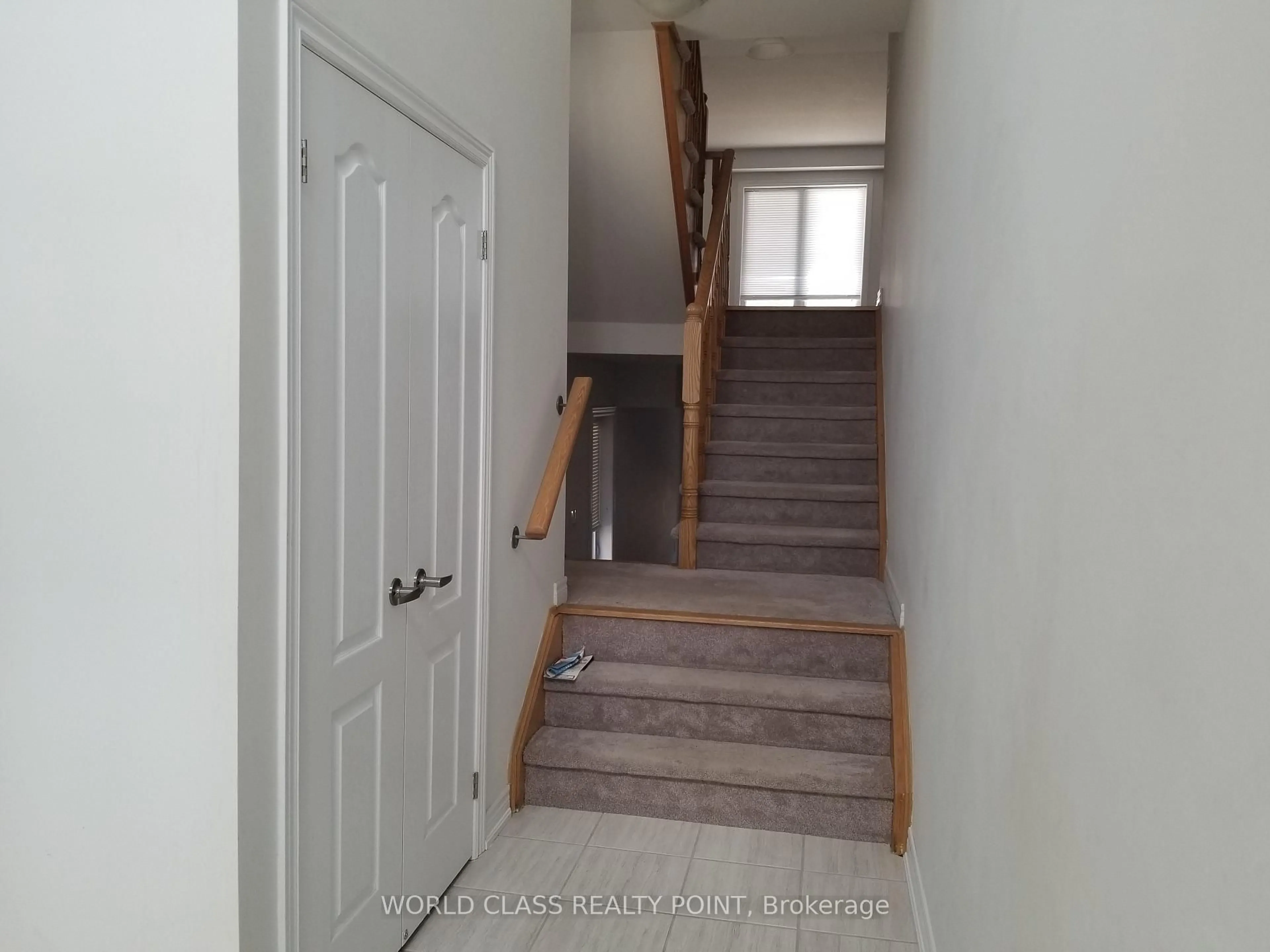 Unknown for 470 Linden Dr #32, Cambridge Ontario N3H 5L5