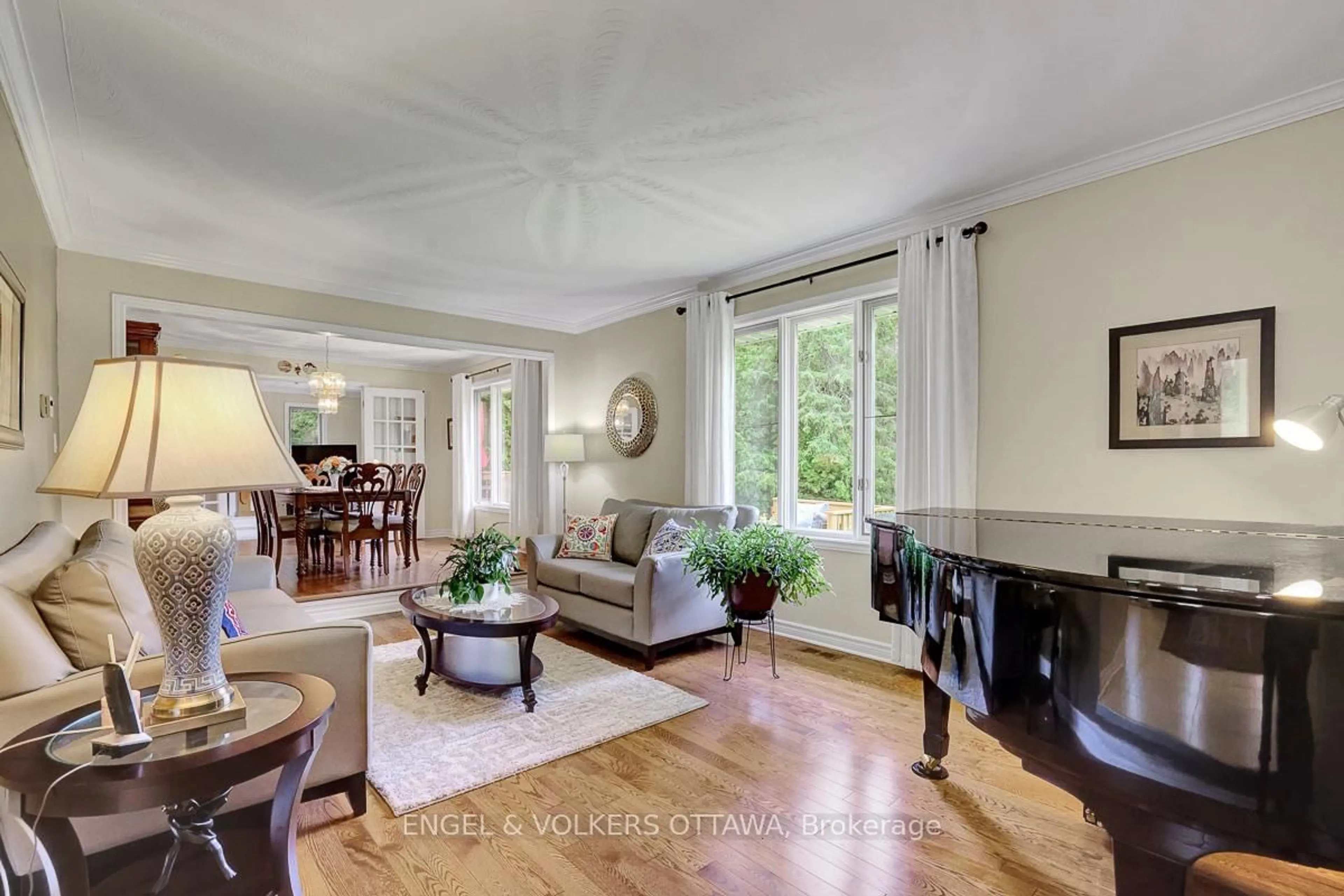 Living room with furniture, unknown for 132 Grey Stone Dr, Carp Ontario K0A 1L0