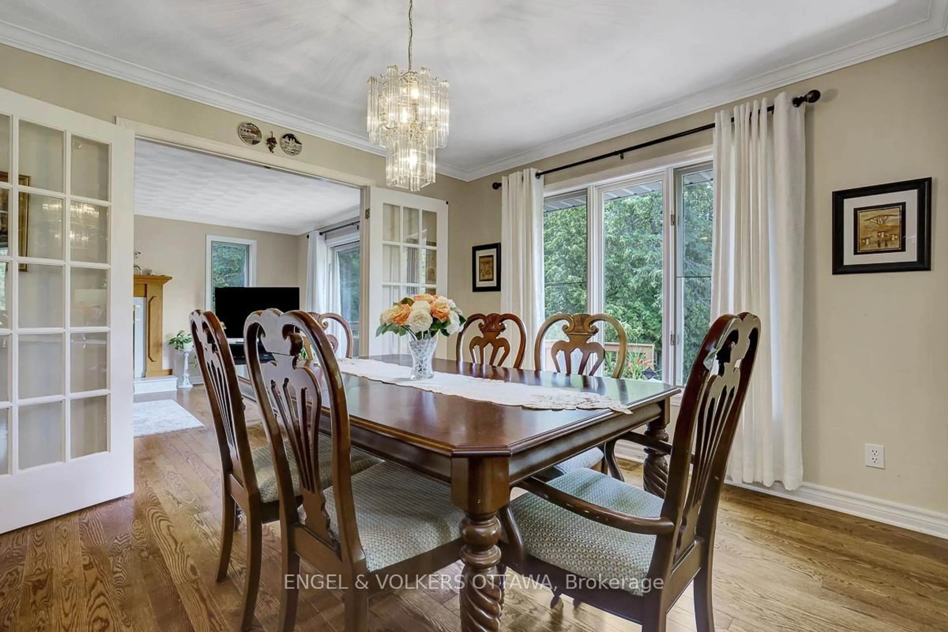 Dining room, unknown for 132 Grey Stone Dr, Carp Ontario K0A 1L0