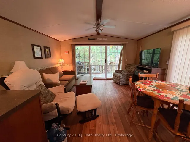 1336 South Morrison Lake #2 Maple Ridge Rd, Gravenhurst 3
