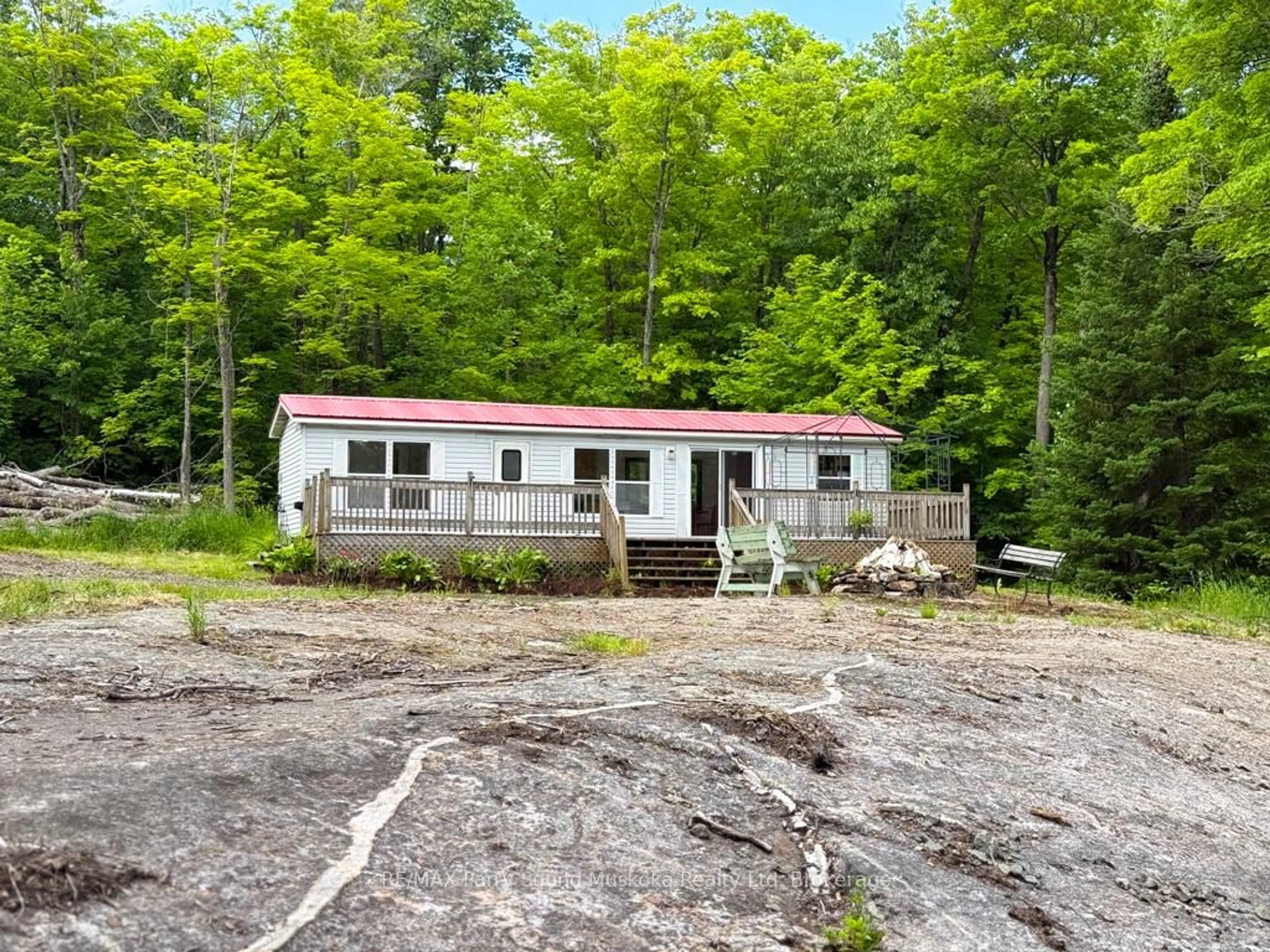 Shed for 14 Moose Lane, Whitestone Ontario P0A 1G0