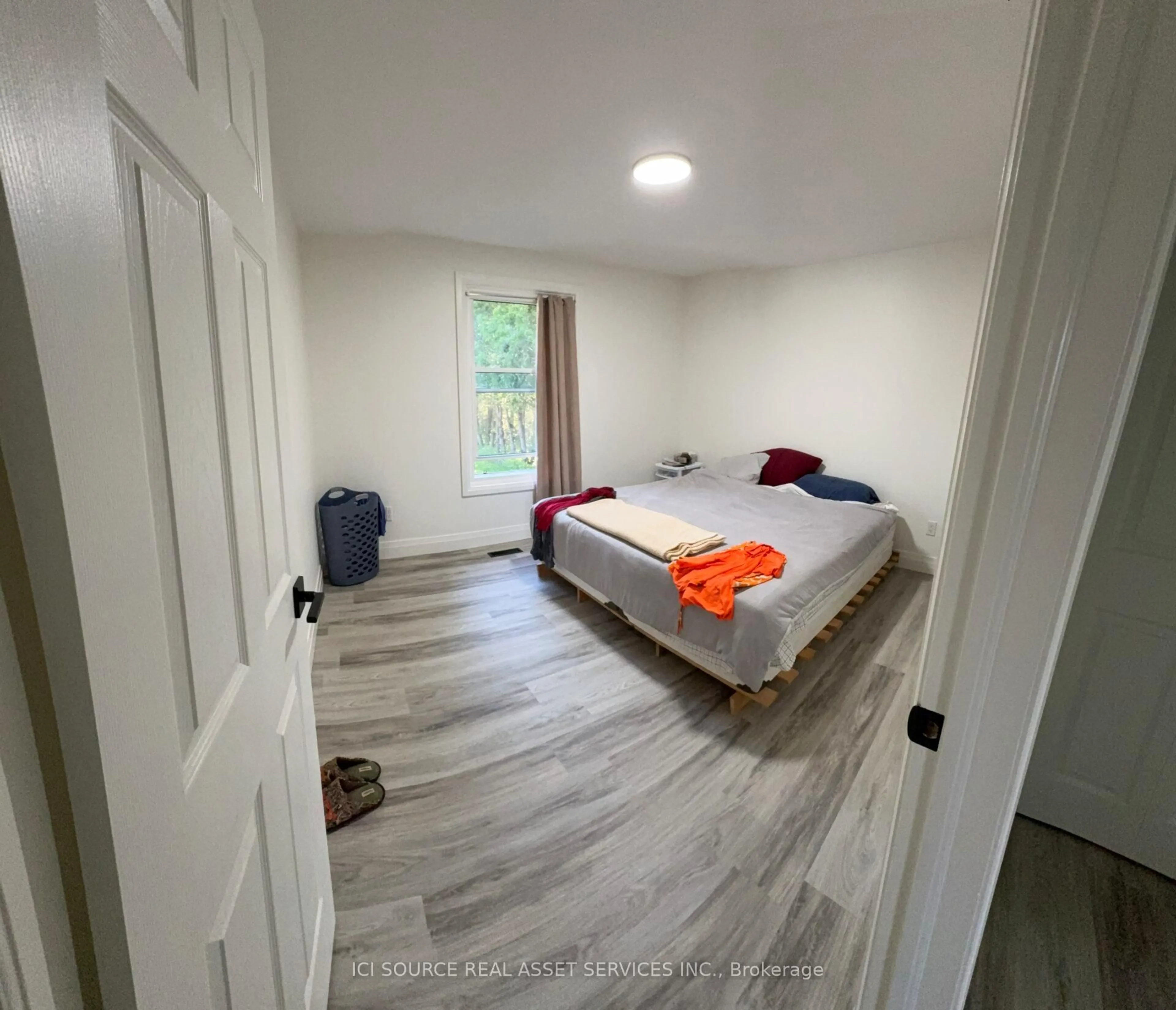 A pic of a room for 230 Minnie St, Thames Centre Ontario N0L 1G0