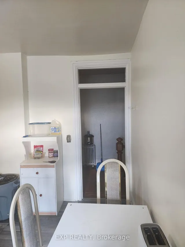 521 Barton St, Hamilton 5
