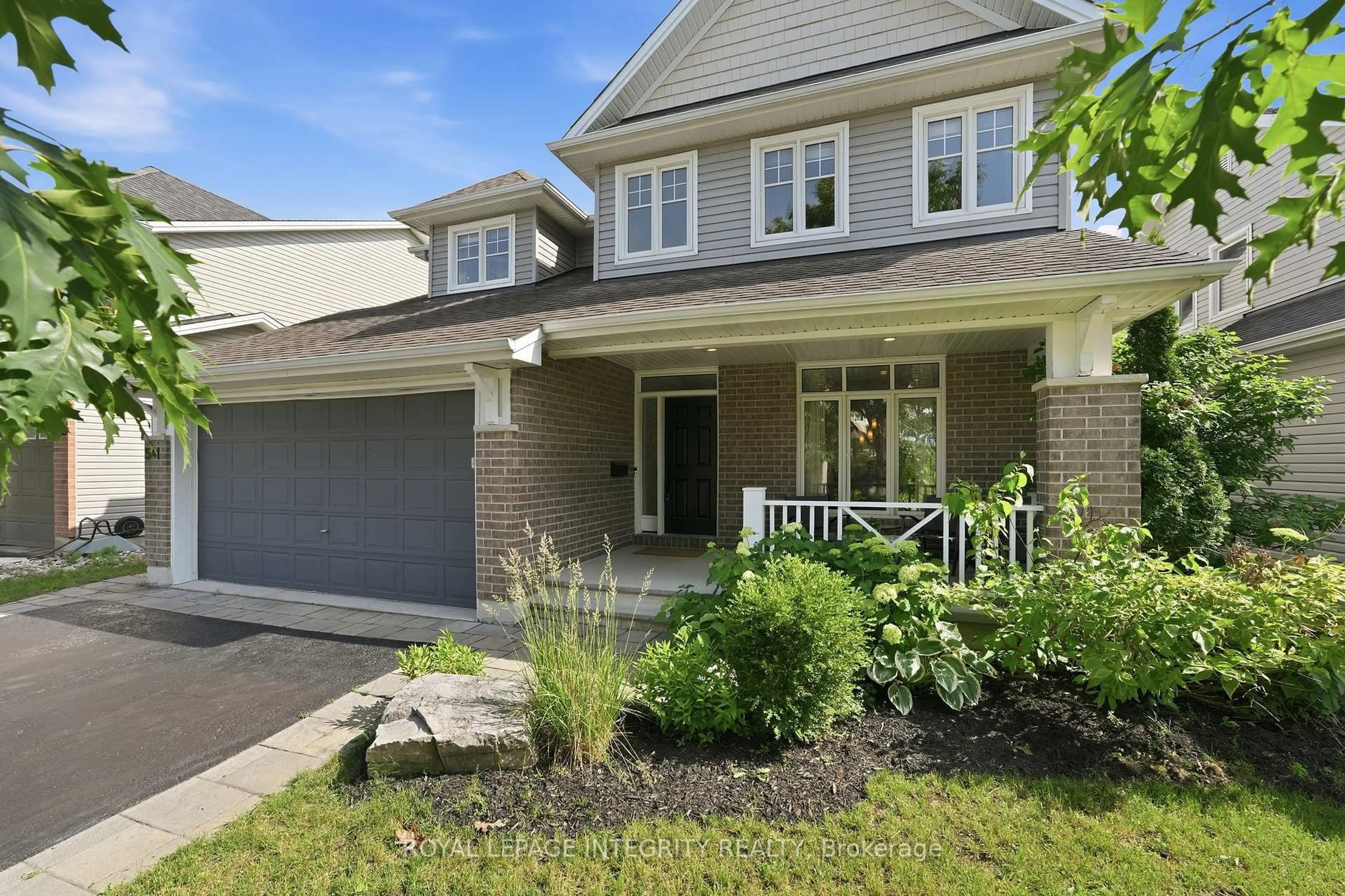 Home with brick exterior material, street for 541 Bryce Pl, Stittsville Ontario K2S 0N2