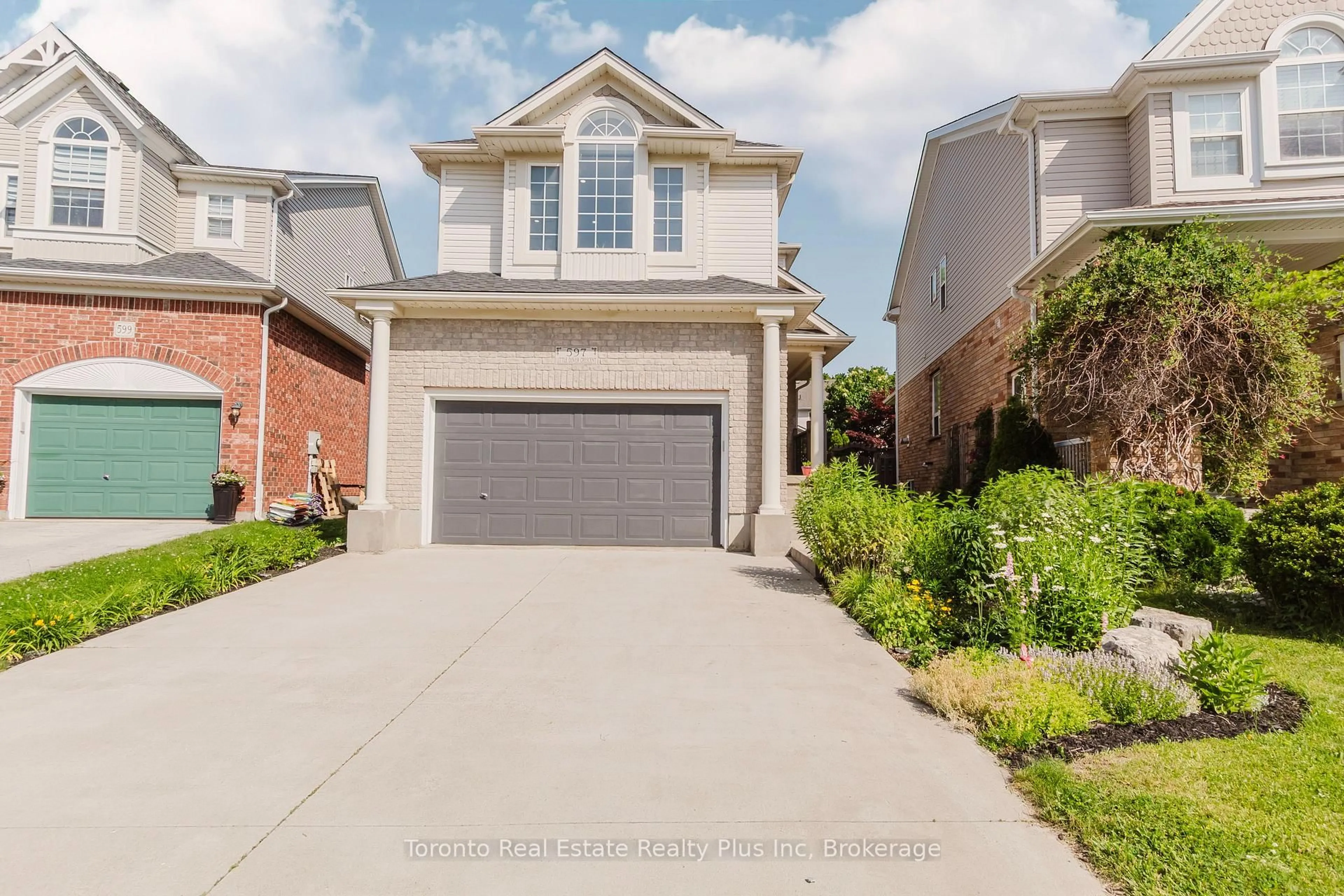 Unknown for 597 Little Dover Cres, Waterloo Ontario N2K 4E5