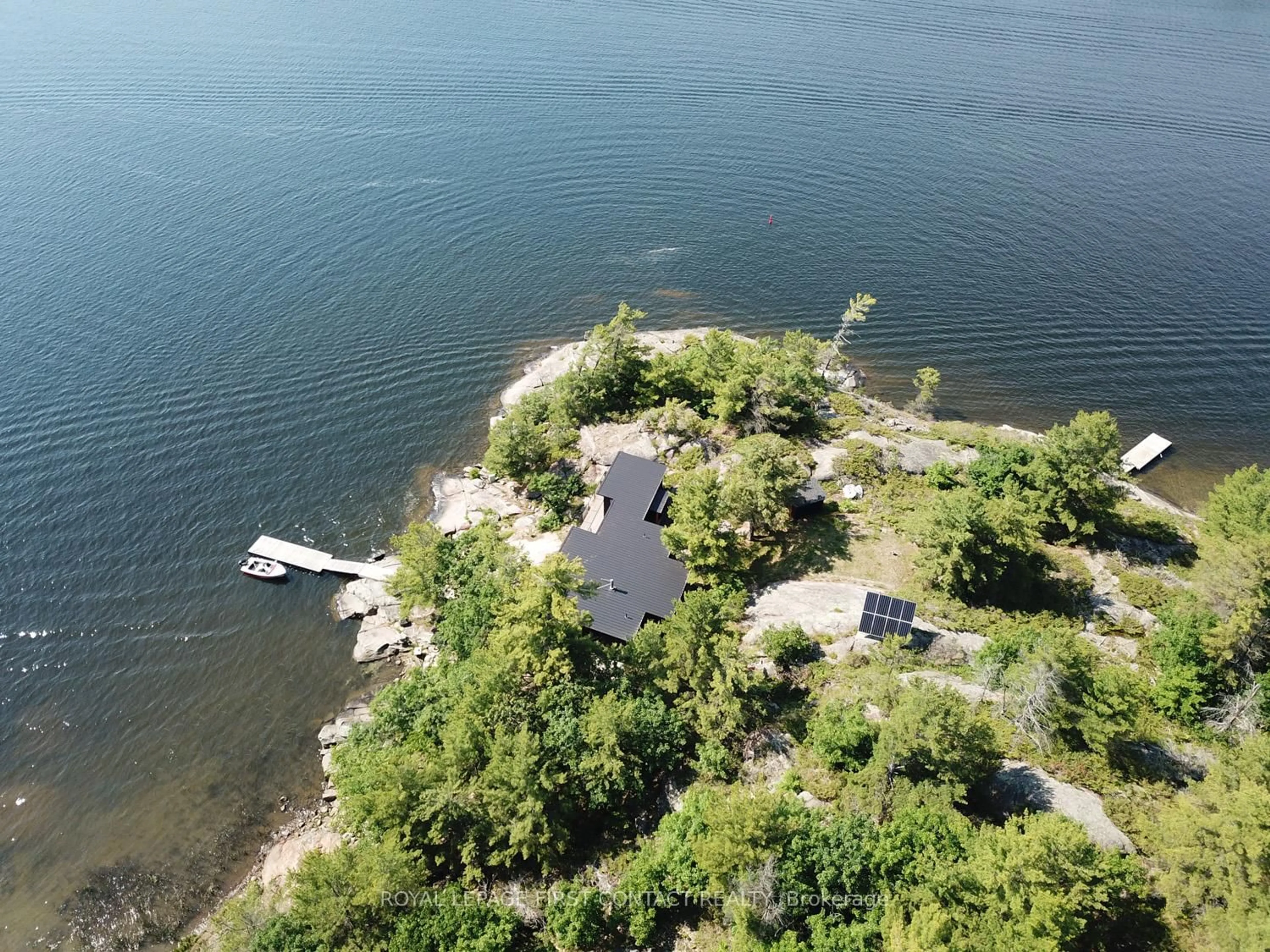 A pic from outside/outdoor area/front of a property/back of a property/a pic from drone, water/lake/river/ocean view for 23 A26 Island, The Archipelago Ontario P0G 1K0