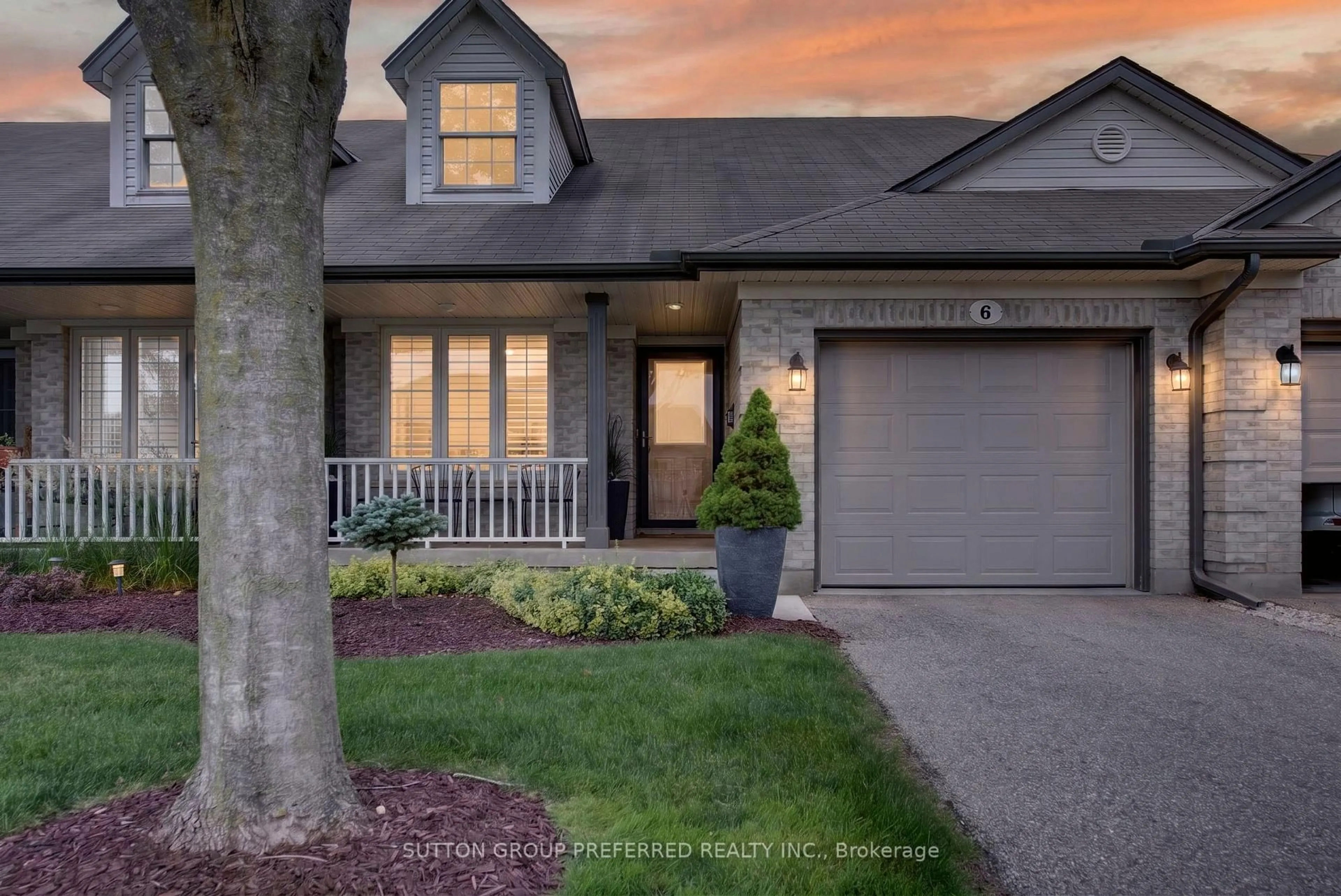 Home with brick exterior material, street for 20 Windemere Pl #6, St. Thomas Ontario N5R 6H6