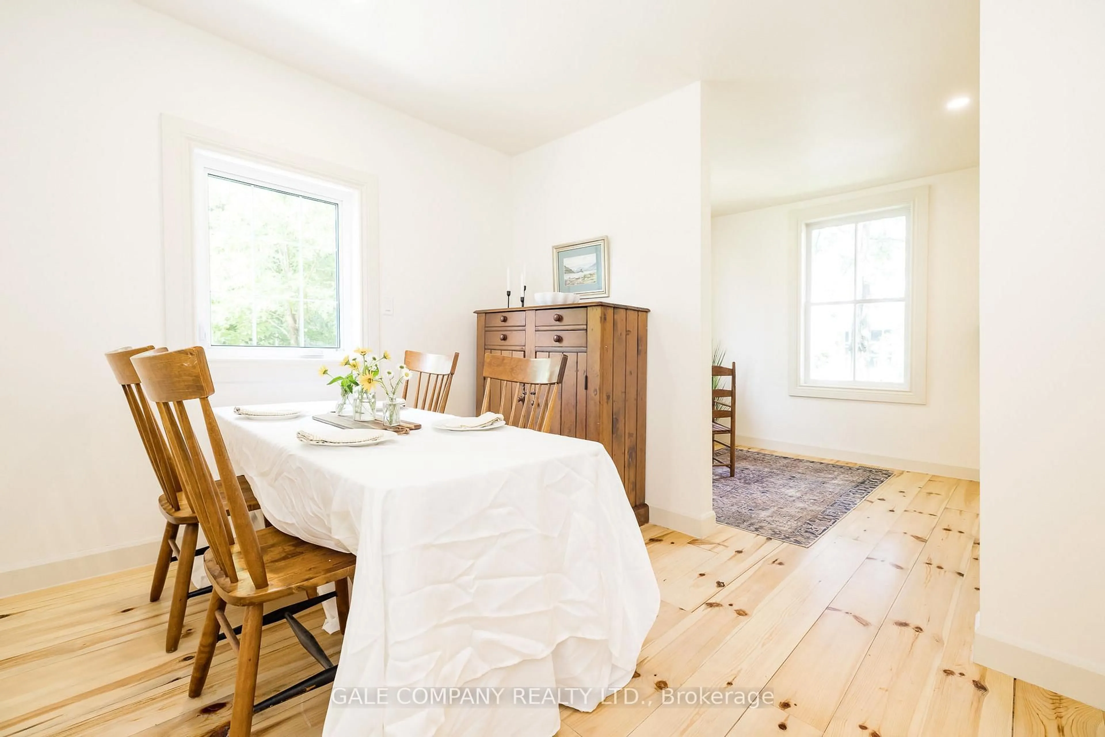 Dining room, wood/laminate floor for 236 Blakeney Rd, Almonte Ontario K0A 1A0