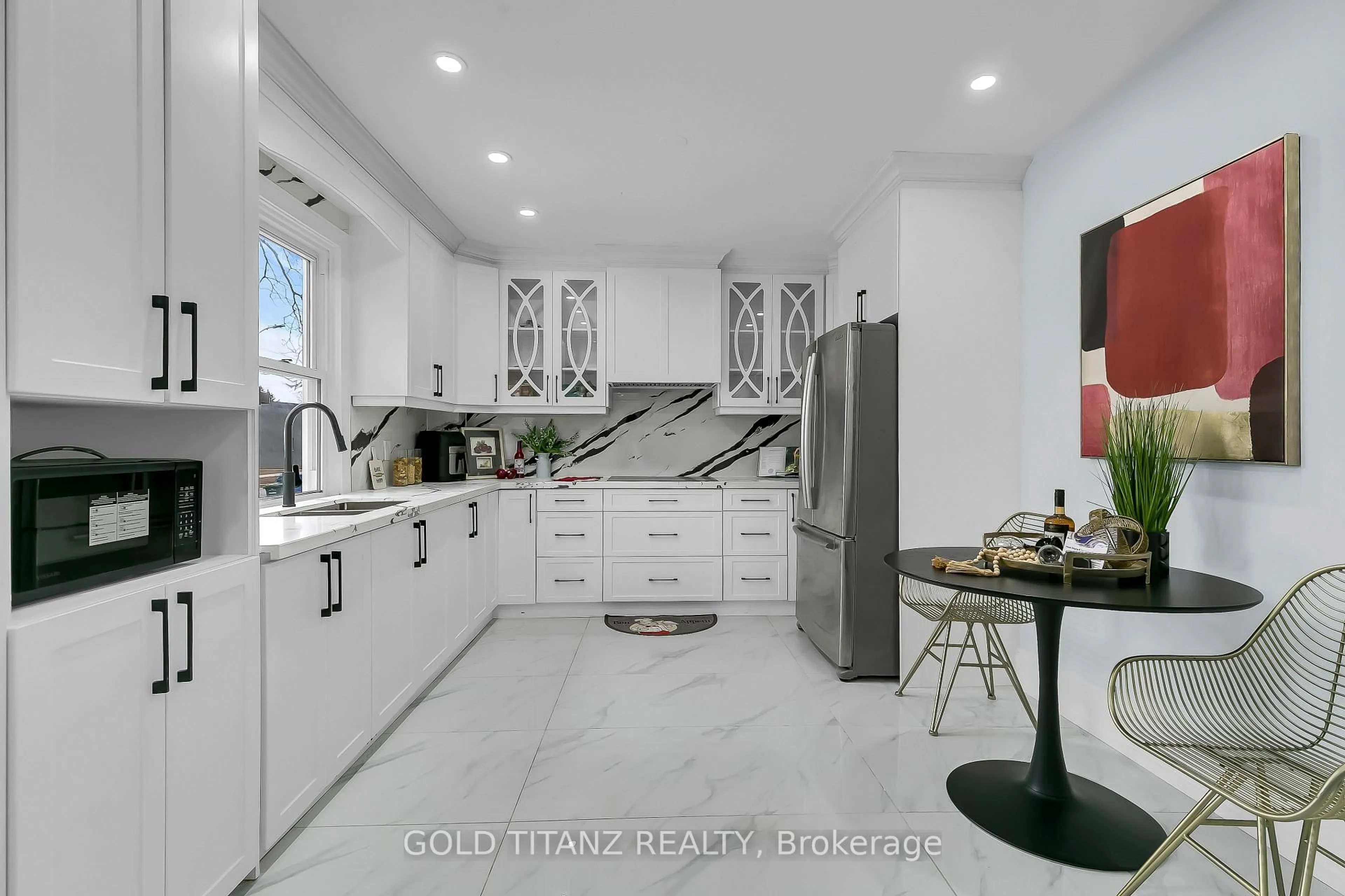 Contemporary kitchen, ceramic/tile floor for 515 Bridge Ave, Windsor Ontario N9B 2M3