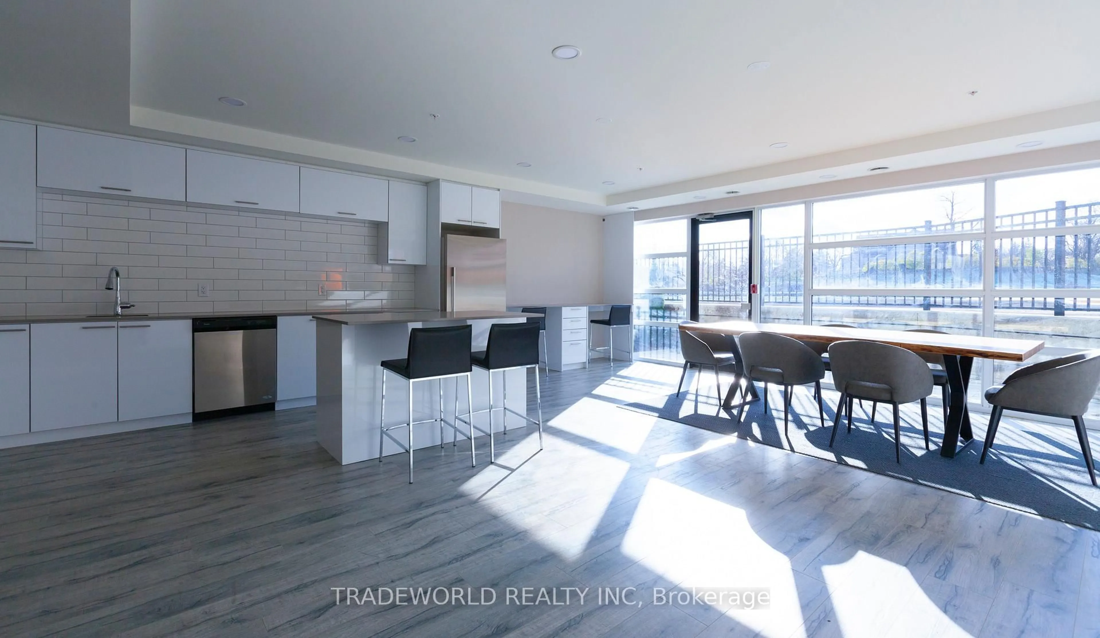 Open concept kitchen, ceramic/tile floor for 15 Prince Albert Blvd #619, Kitchener Ontario N2H 0C2