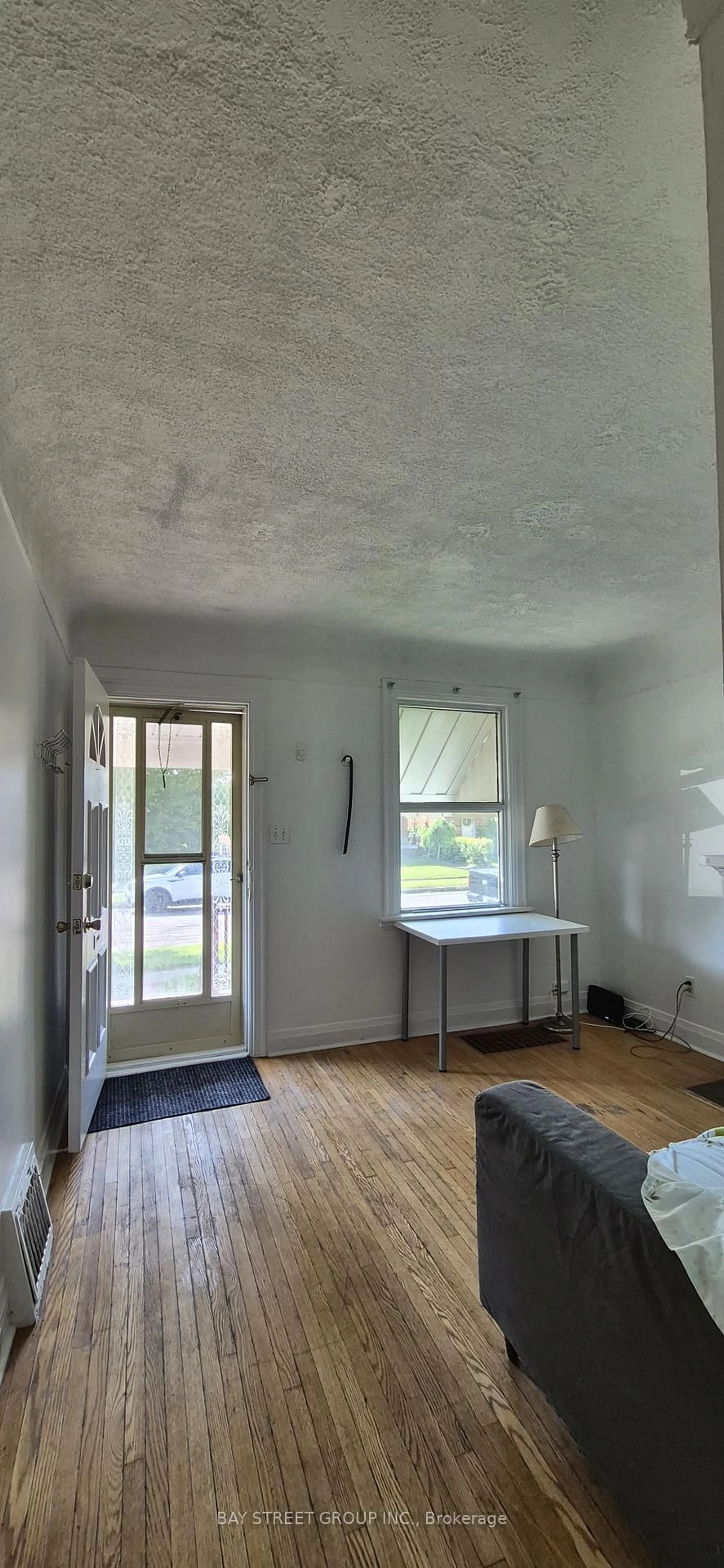 Unknown for 125 Broadway Ave, Hamilton Ontario L8S 2W2