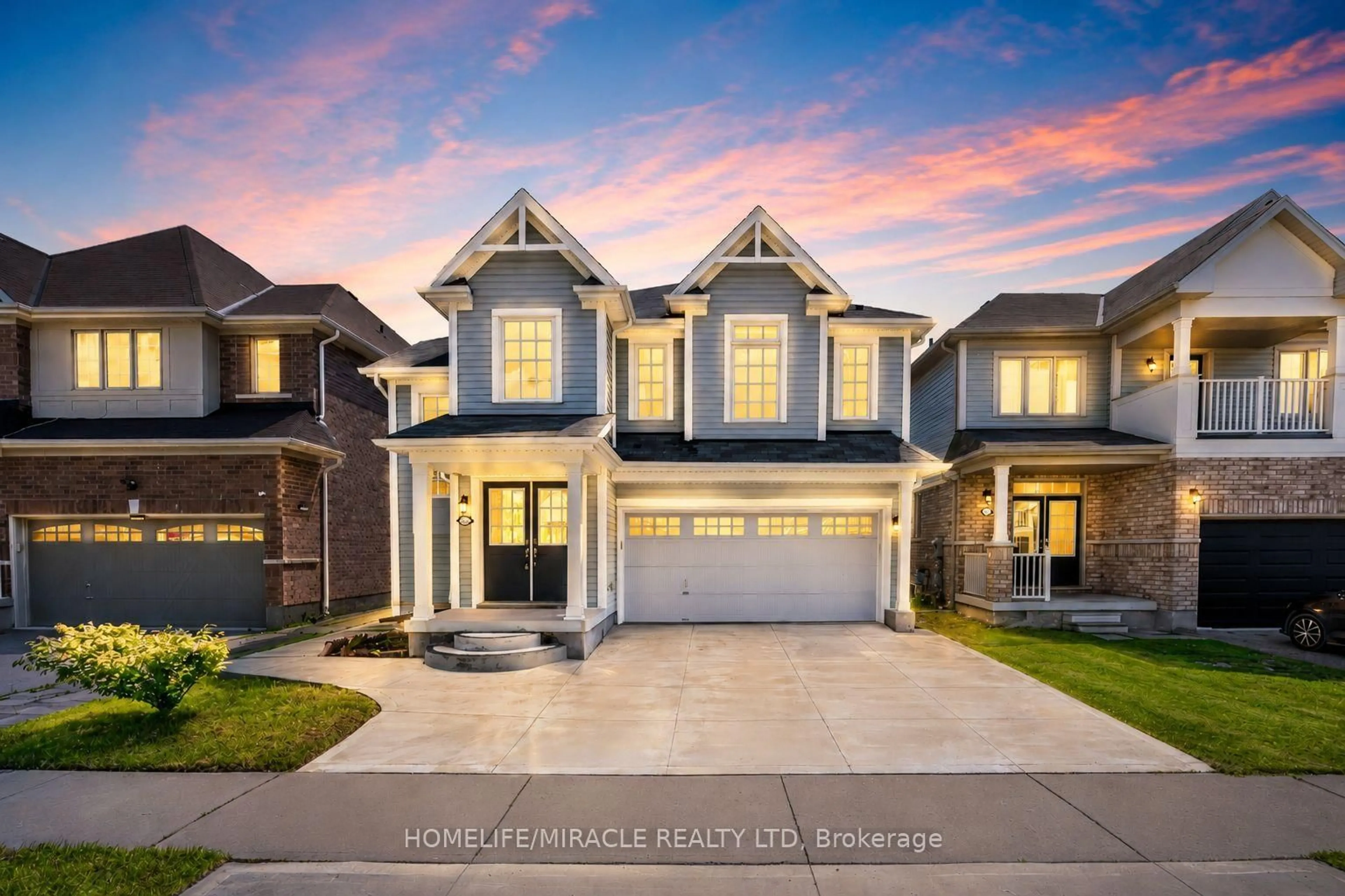 Home with brick exterior material, street for 7836 Hoptree Rd, Niagara Falls Ontario L2H 0N4