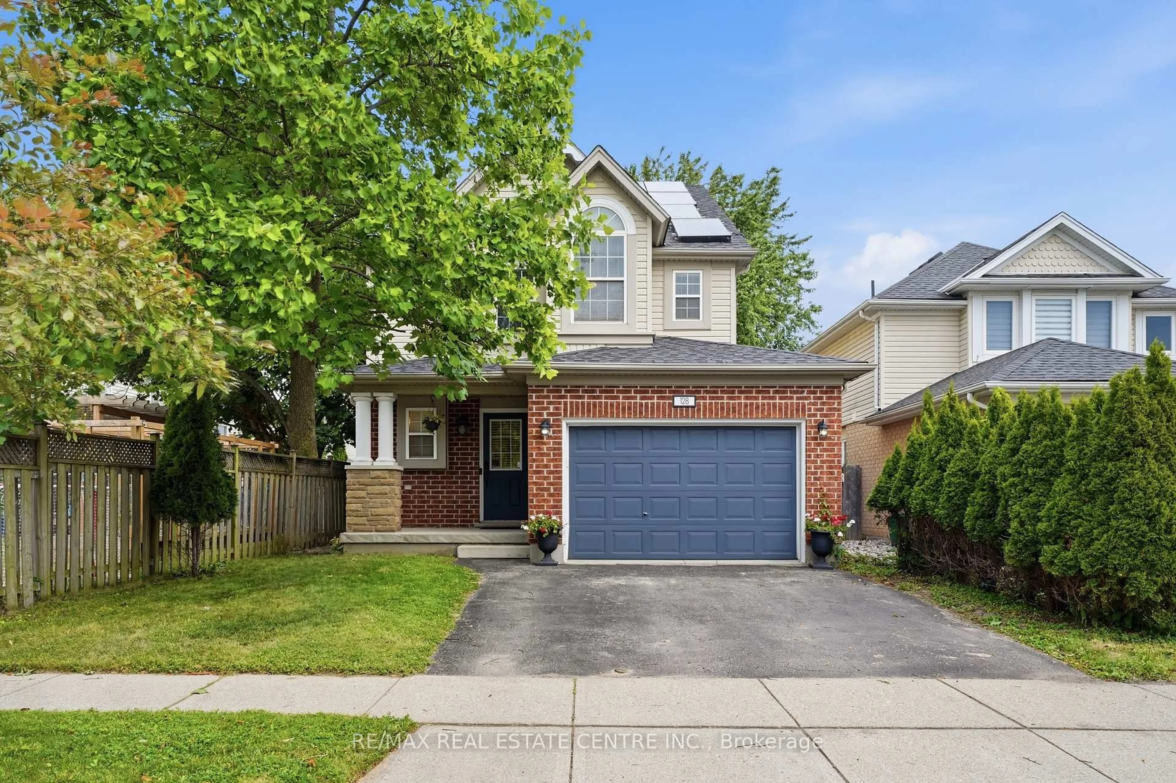 Home with brick exterior material, street for 128 Houghton St, Cambridge Ontario N3C 4L3