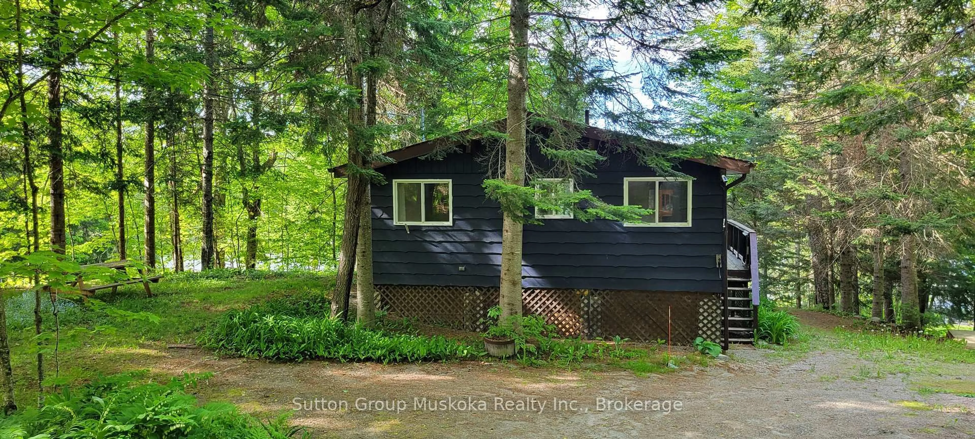 Unknown for 879 Relative Rd, Armour Ontario P0A 1C0