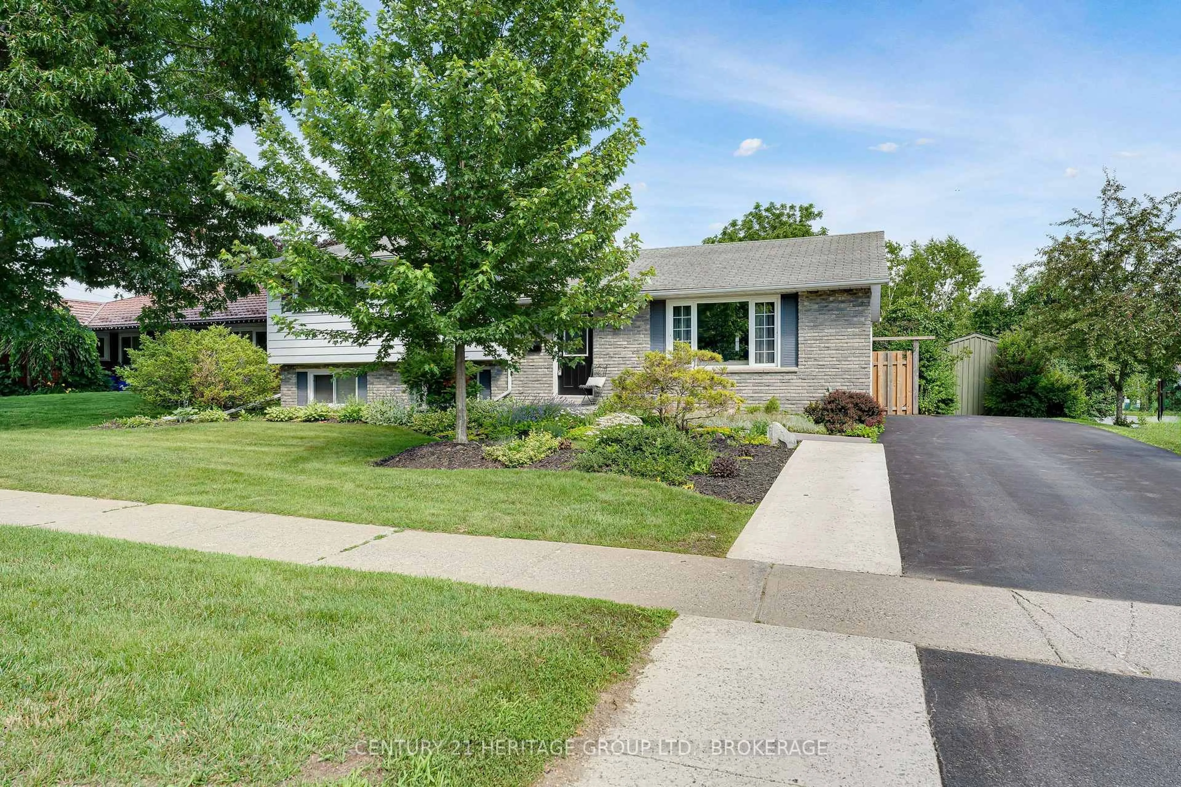 Unknown for 714 Milford Dr, Kingston Ontario K7M 6S5