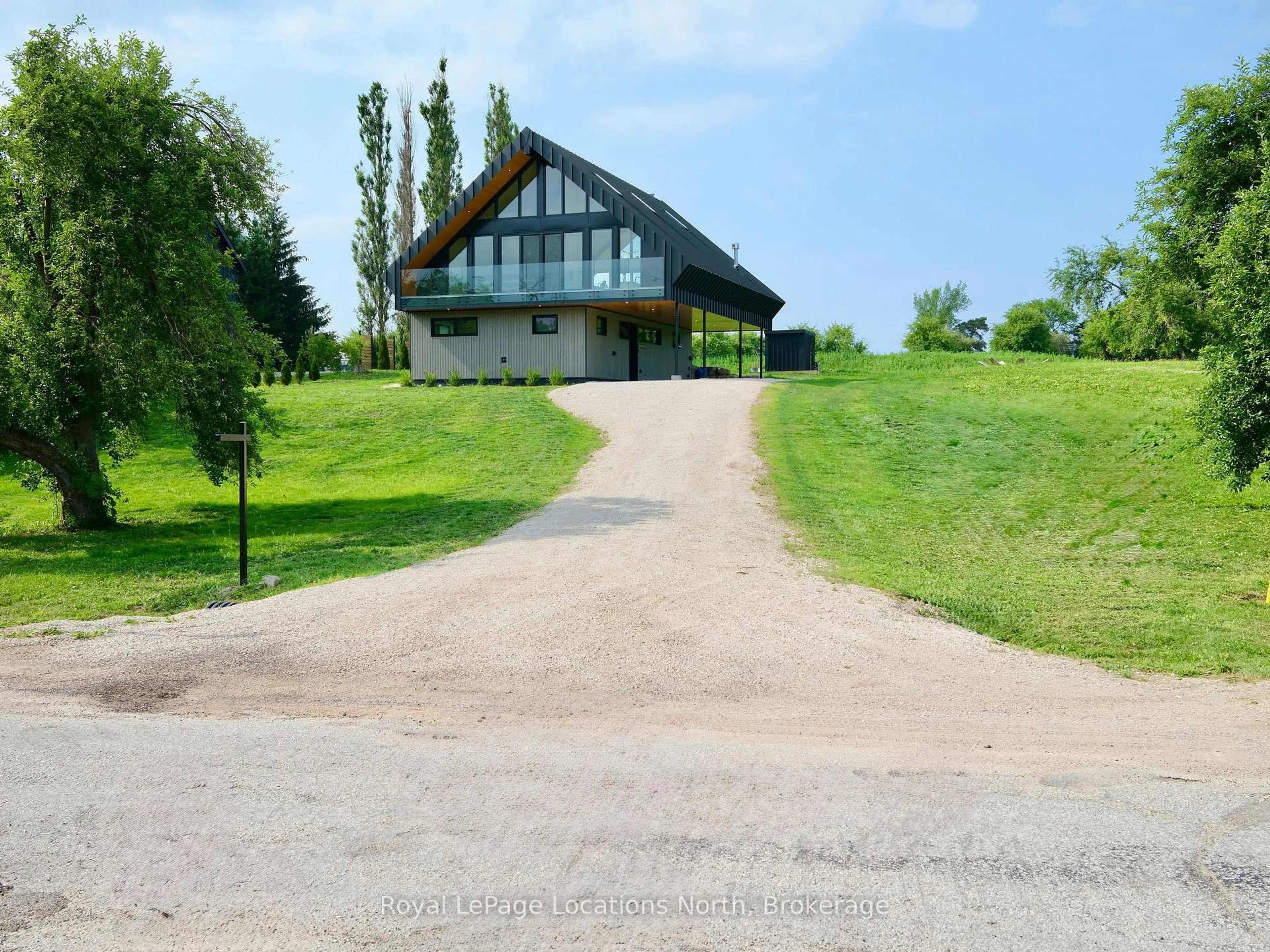 Unknown for 111 Slabtown Rd, Blue Mountains Ontario N0H 1J0