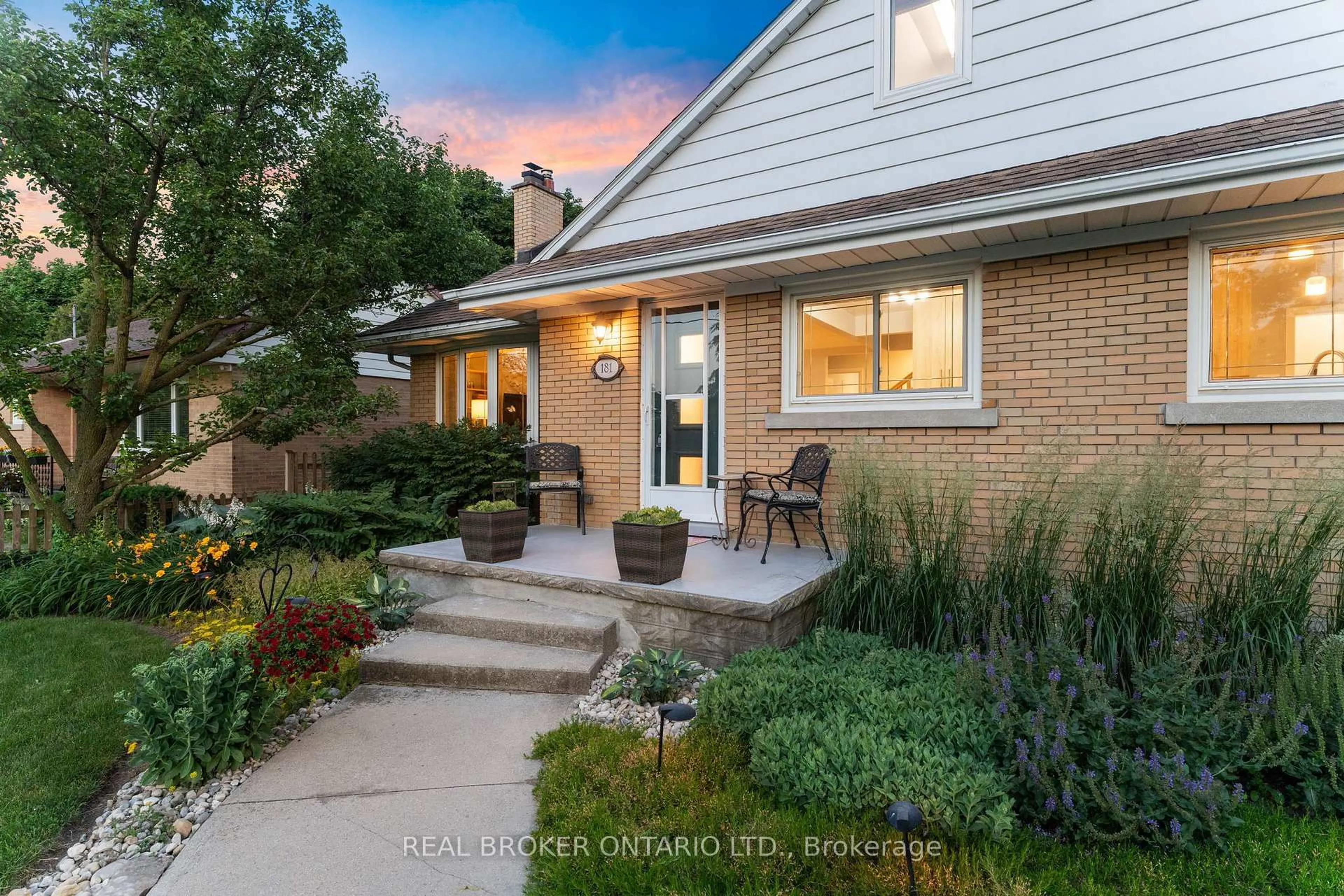 Home with brick exterior material, street for 181 Rodney St, Waterloo Ontario N2J 1G4