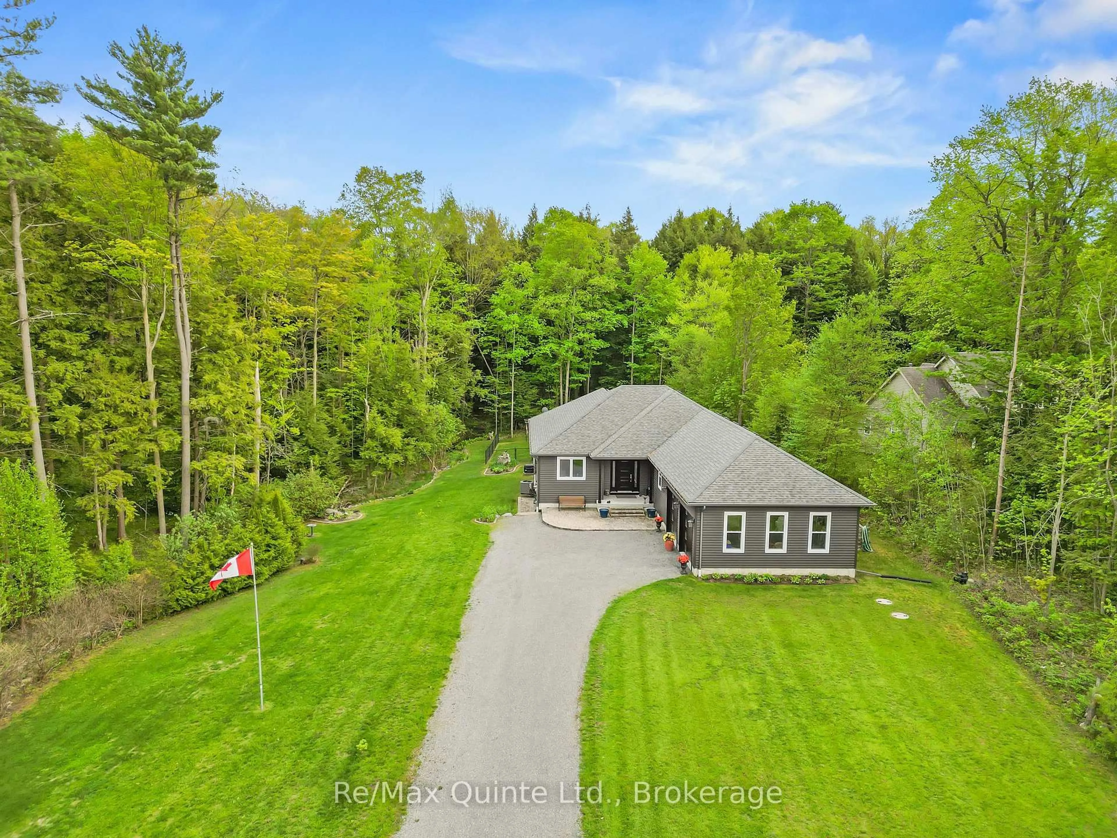 A pic from outside/outdoor area/front of a property/back of a property/a pic from drone, unknown for 25 Powerline Rd, Brighton Ontario K0K 1H0
