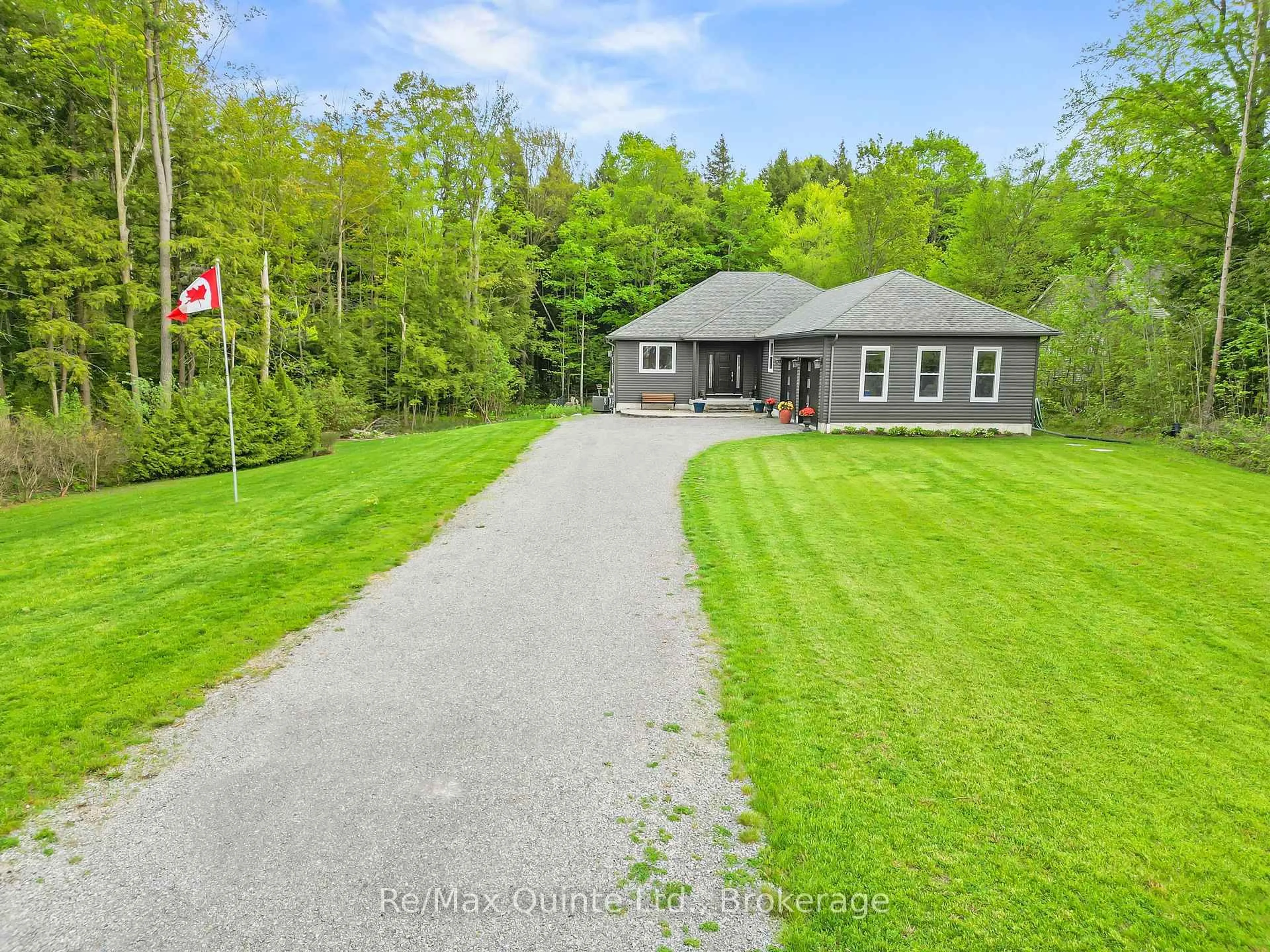 A pic from outside/outdoor area/front of a property/back of a property/a pic from drone, unknown for 25 Powerline Rd, Brighton Ontario K0K 1H0