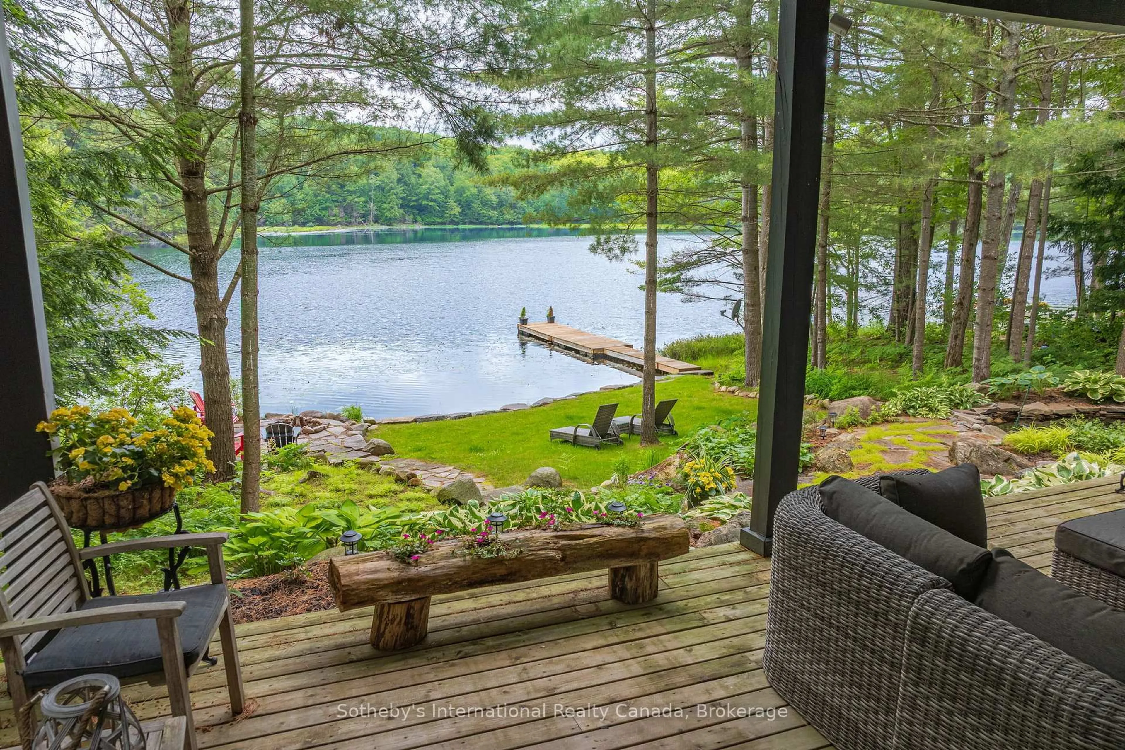 Patio, water/lake/river/ocean view for 41 Estate Dr, Muskoka Lakes Ontario P0B 1J0