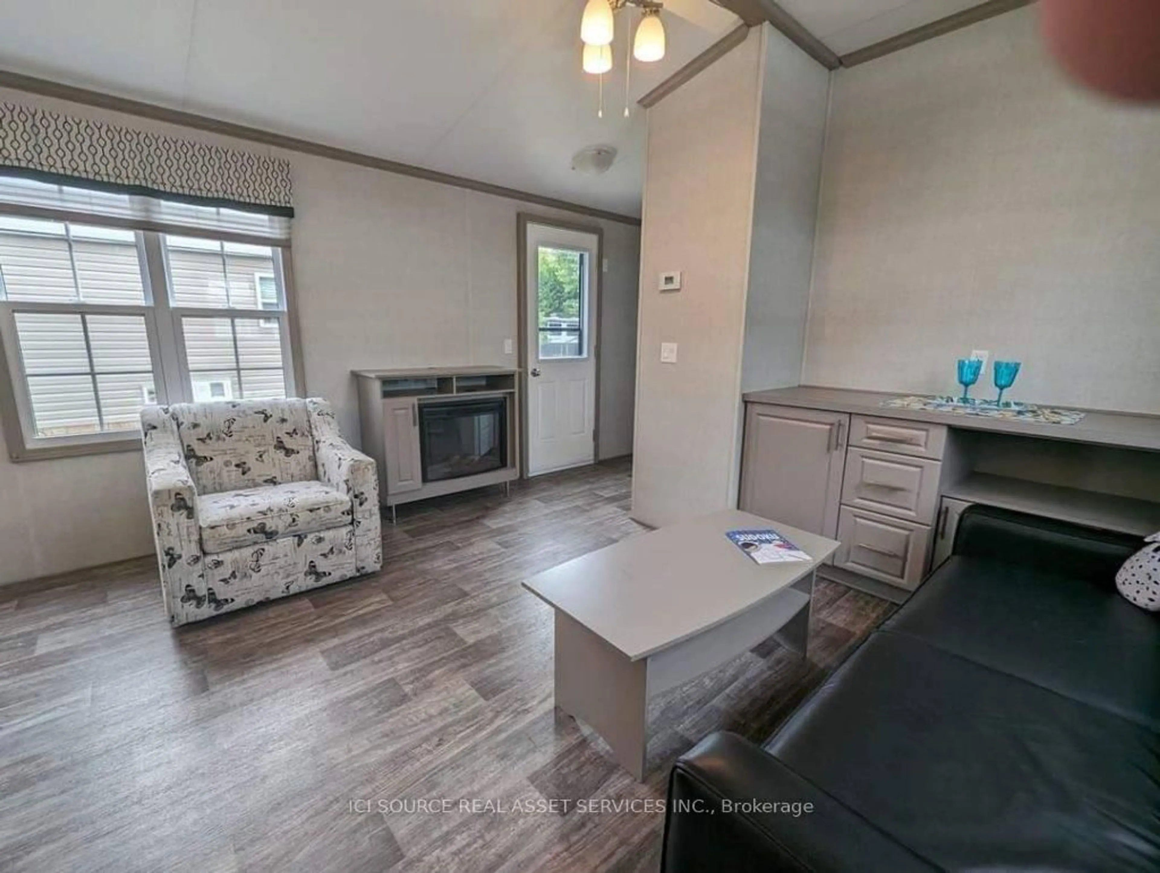 A pic of a room for 1082 Shamrock Marina Rd #SMR44, Gravenhurst Ontario P0E 1N0