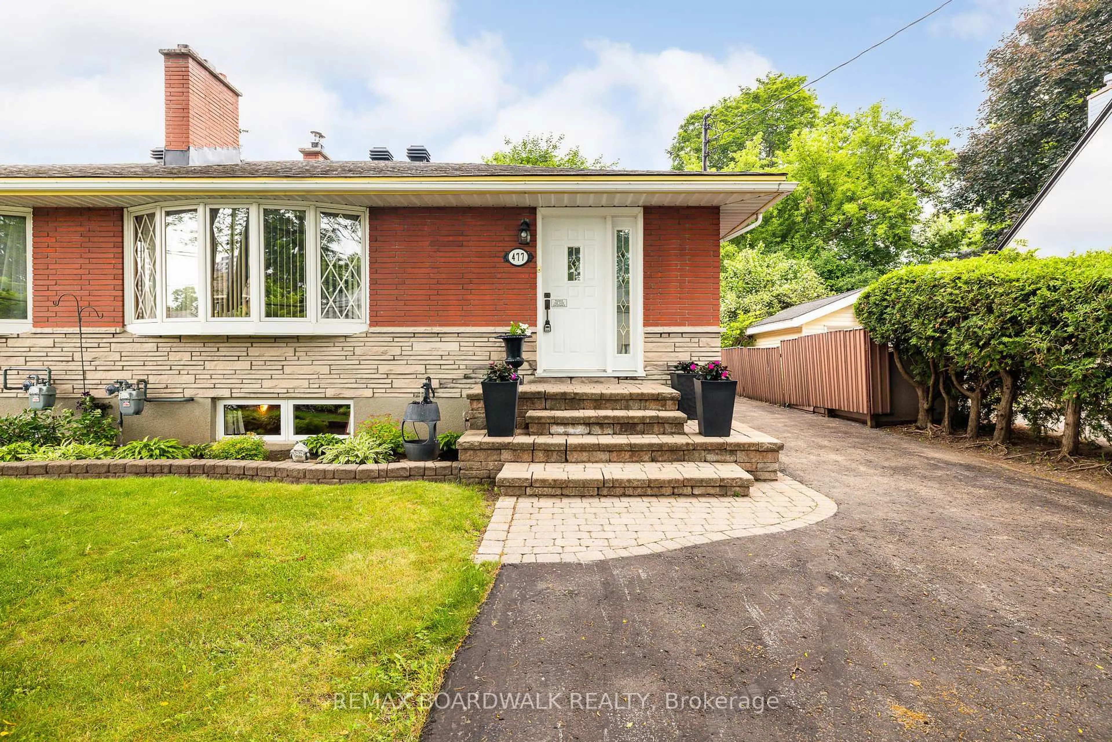 Home with brick exterior material, street for 477 Edgeworth Ave, Ottawa Ontario K2B 5L2