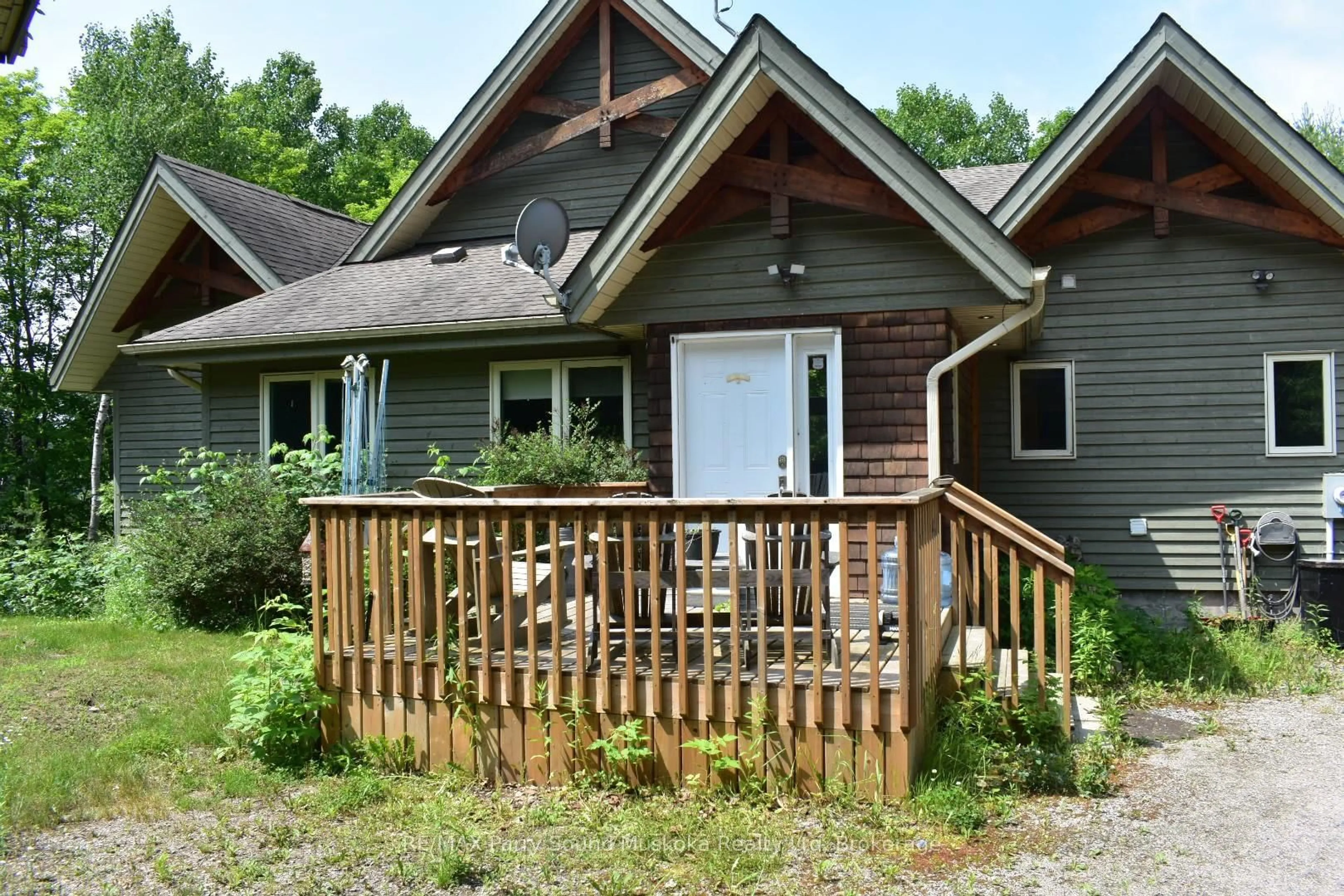 Home with vinyl exterior material, unknown for 9 Desmasdons Rd, The Archipelago Ontario P0G 1K0