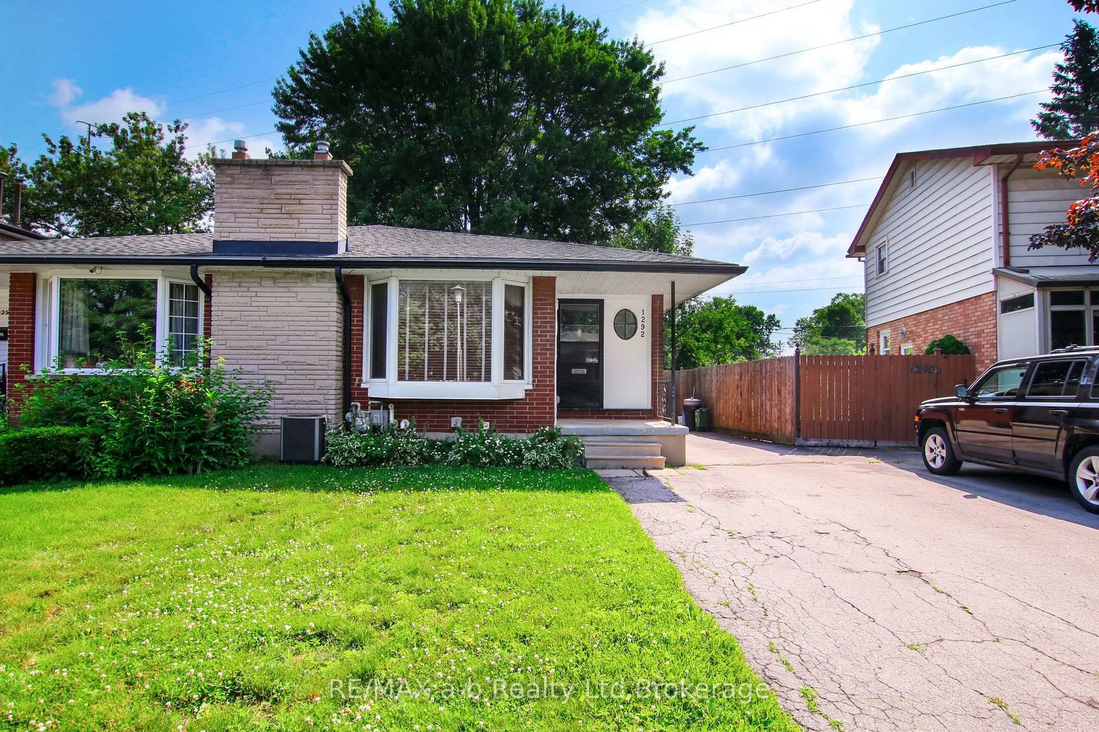 Home with brick exterior material, street for 1292 Sorrel Rd, London East Ontario N5V 2N7