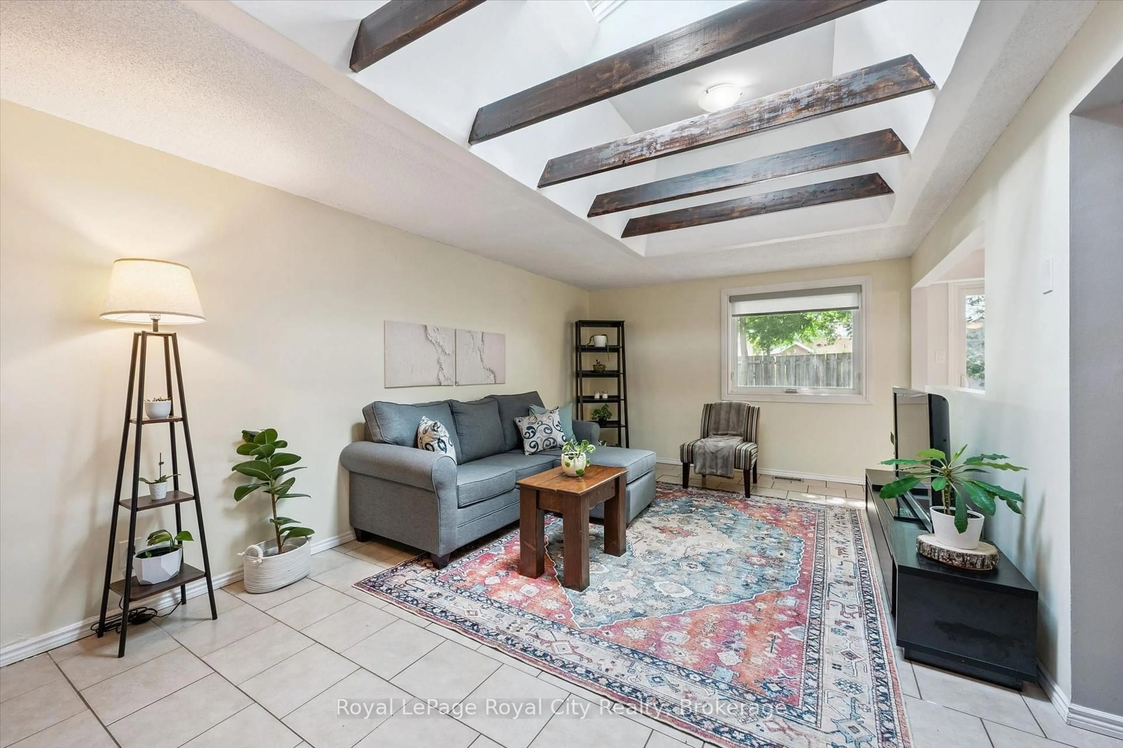Living room with furniture, unknown for 300 Auden Rd, Guelph Ontario N1E 6S3