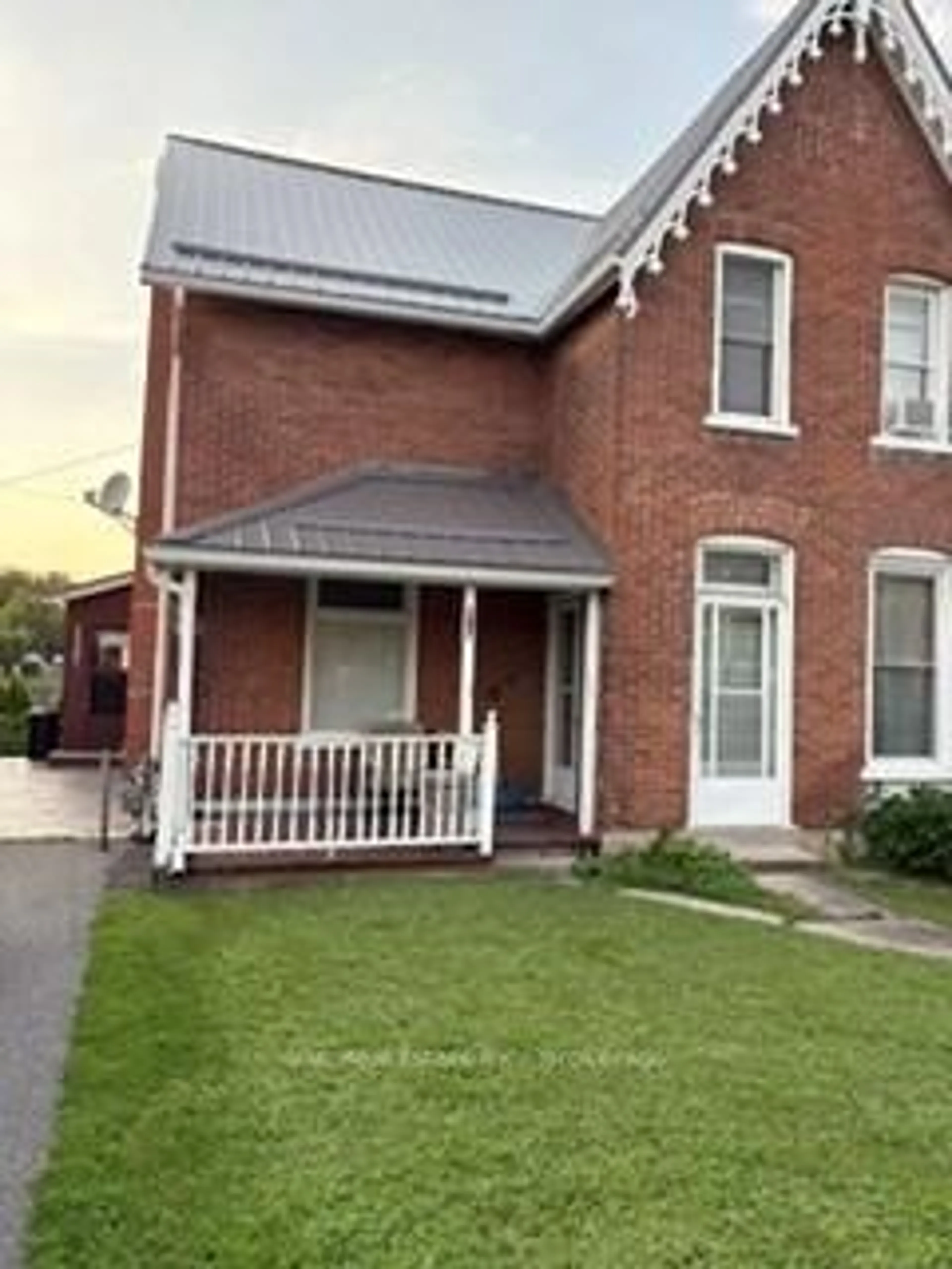 Home with brick exterior material, street for 124 Front St #A & B, Trent Hills Ontario K0L 1L0