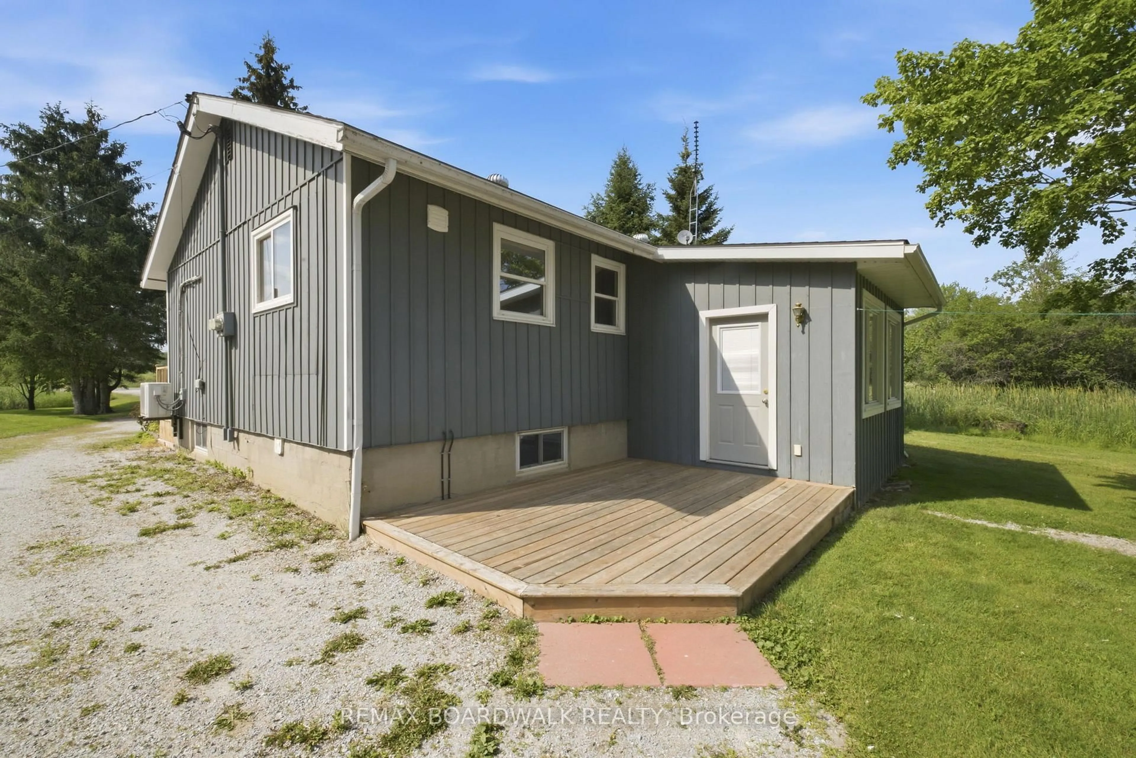 Shed for 24 North St, Perth Ontario K7H 2S5