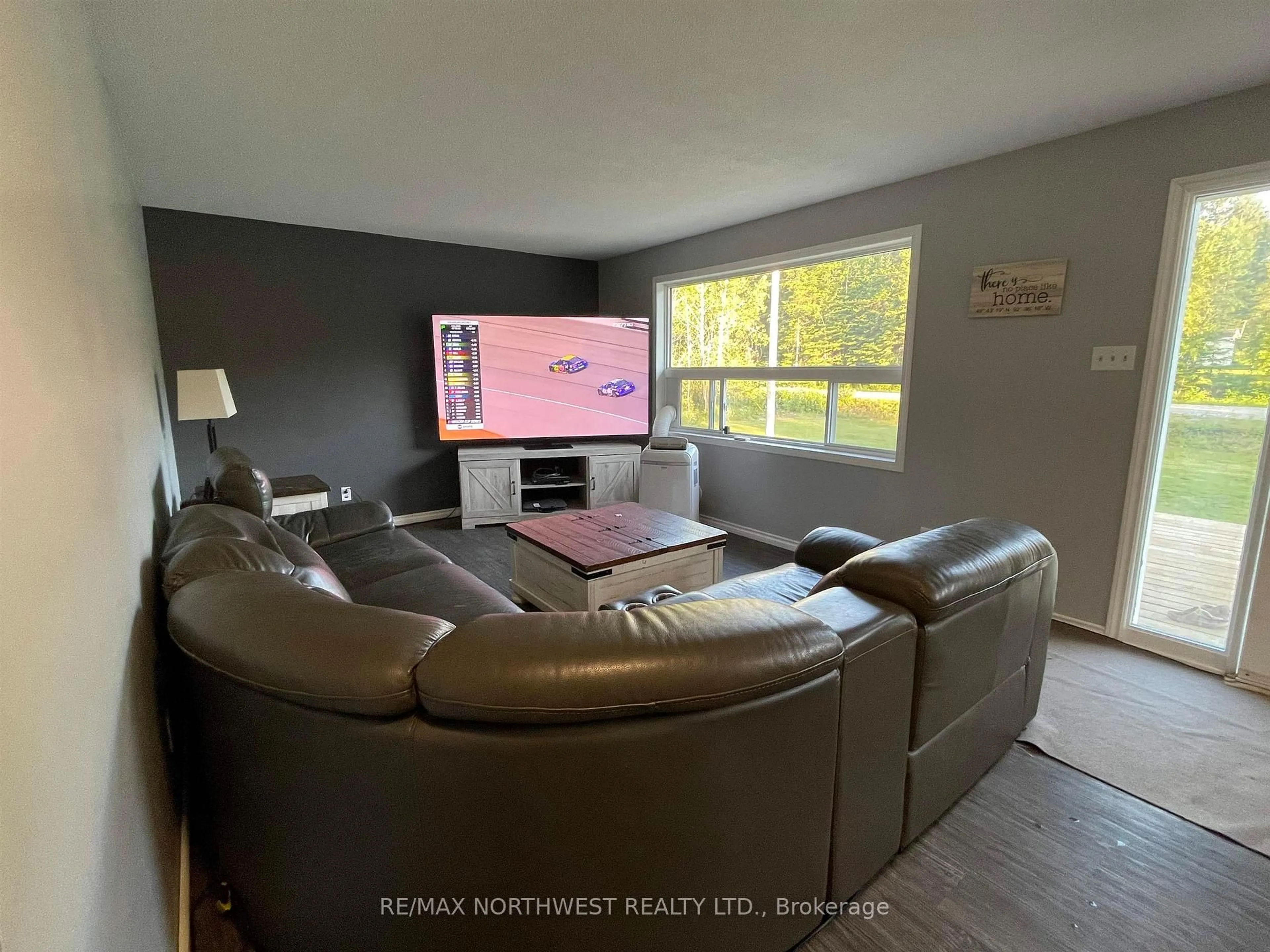 Unknown for 9 Rodgers Road, Dryden Ontario P8N 2Y4