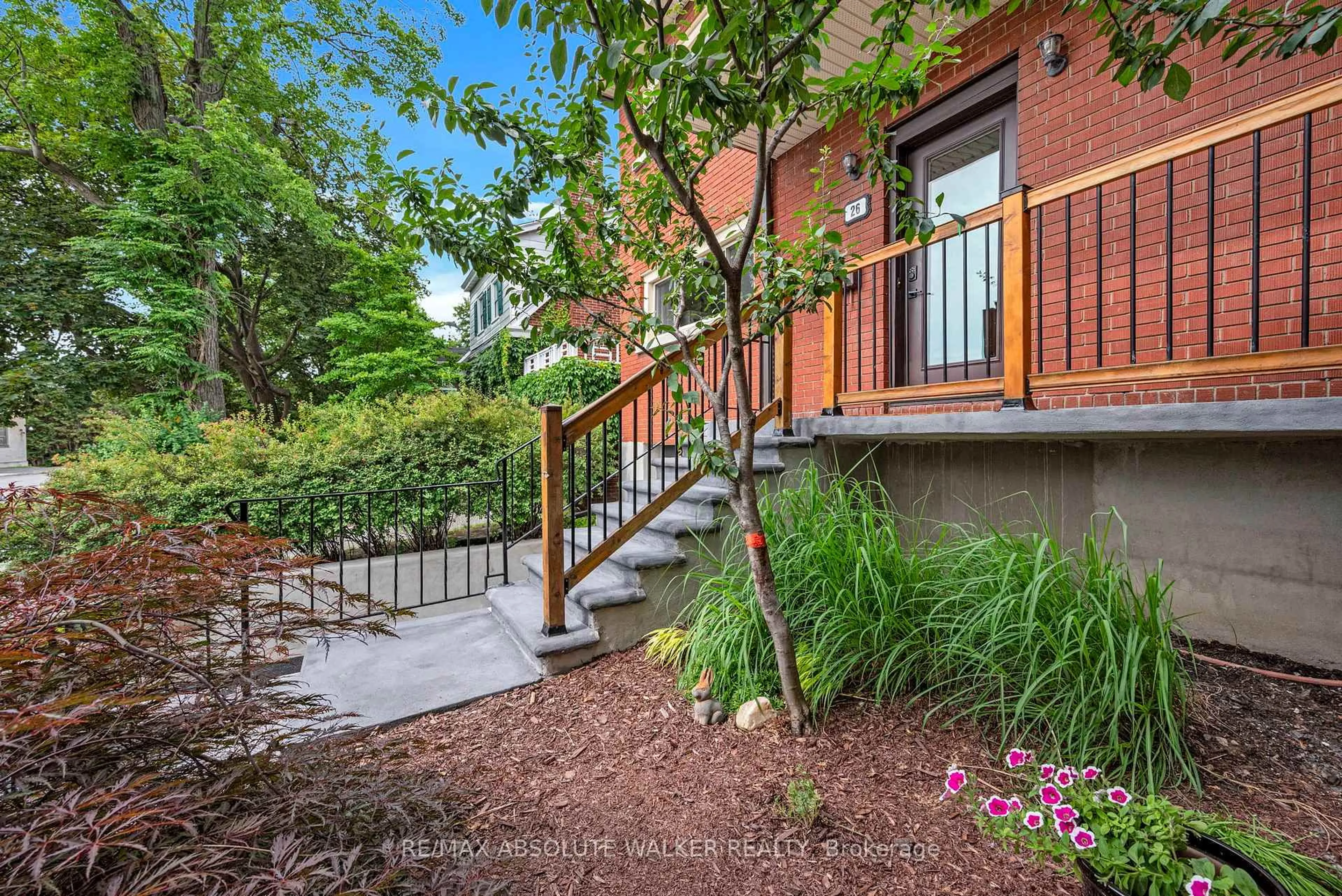 Patio, street for 26 Riverdale Ave, Ottawa Ontario K1S 1R2
