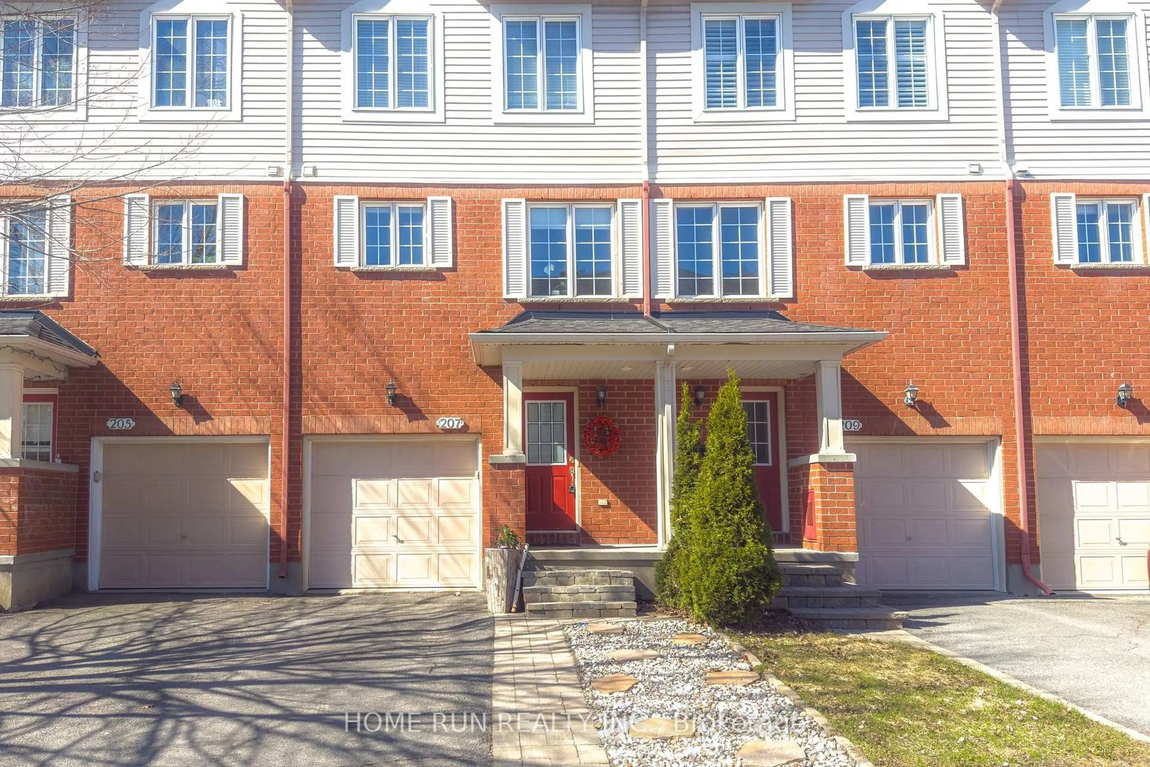 Home with brick exterior material, street for 90 EDENVALE Dr #207, Kanata Ontario K2K 3N9