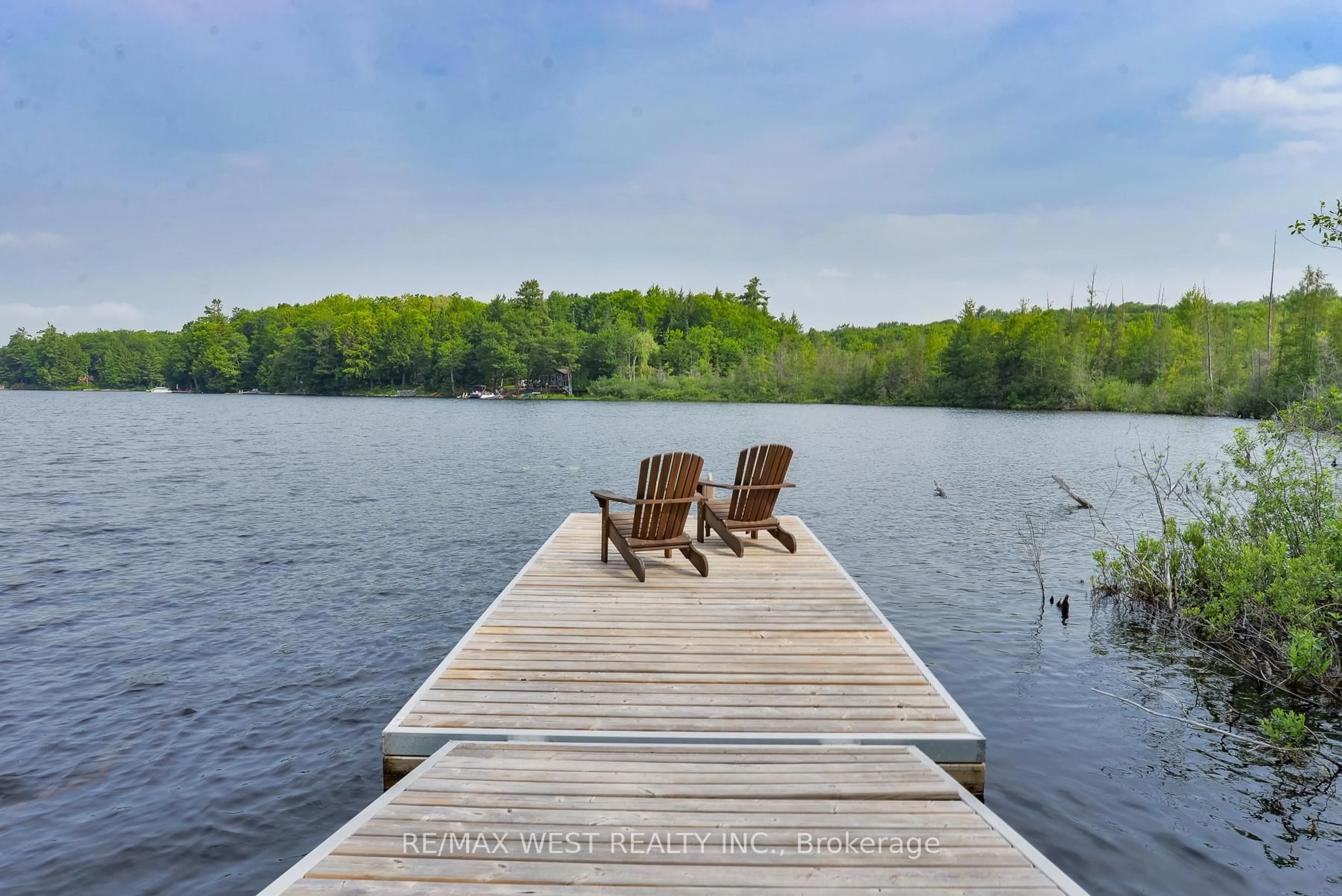 Patio, water/lake/river/ocean view for 1160 Butterfly Rd, Muskoka Lakes Ontario P0B 1J0