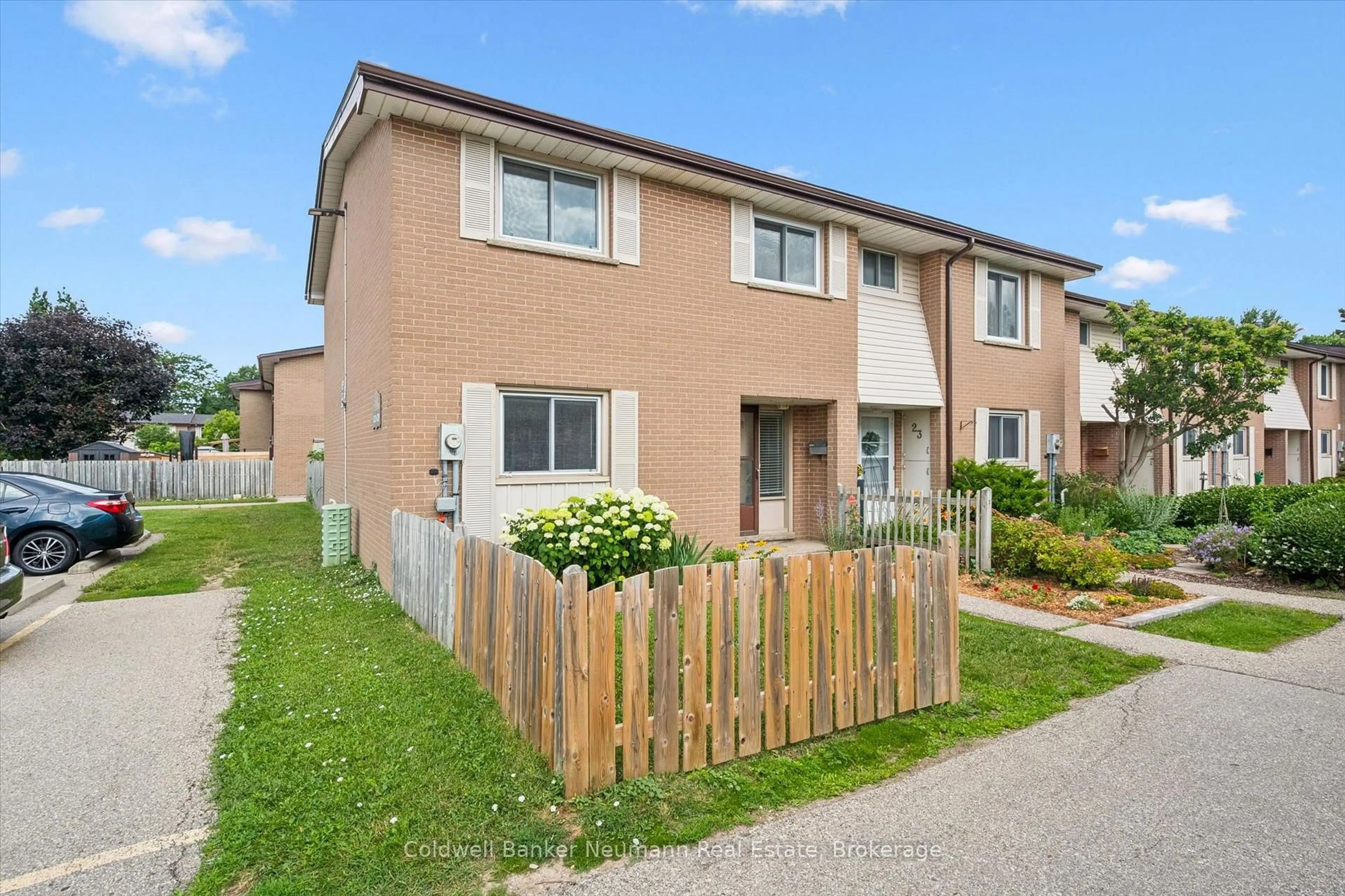 A pic from outside/outdoor area/front of a property/back of a property/a pic from drone, street for 427 Victoria Rd #C-22, Guelph Ontario N1E 5J0