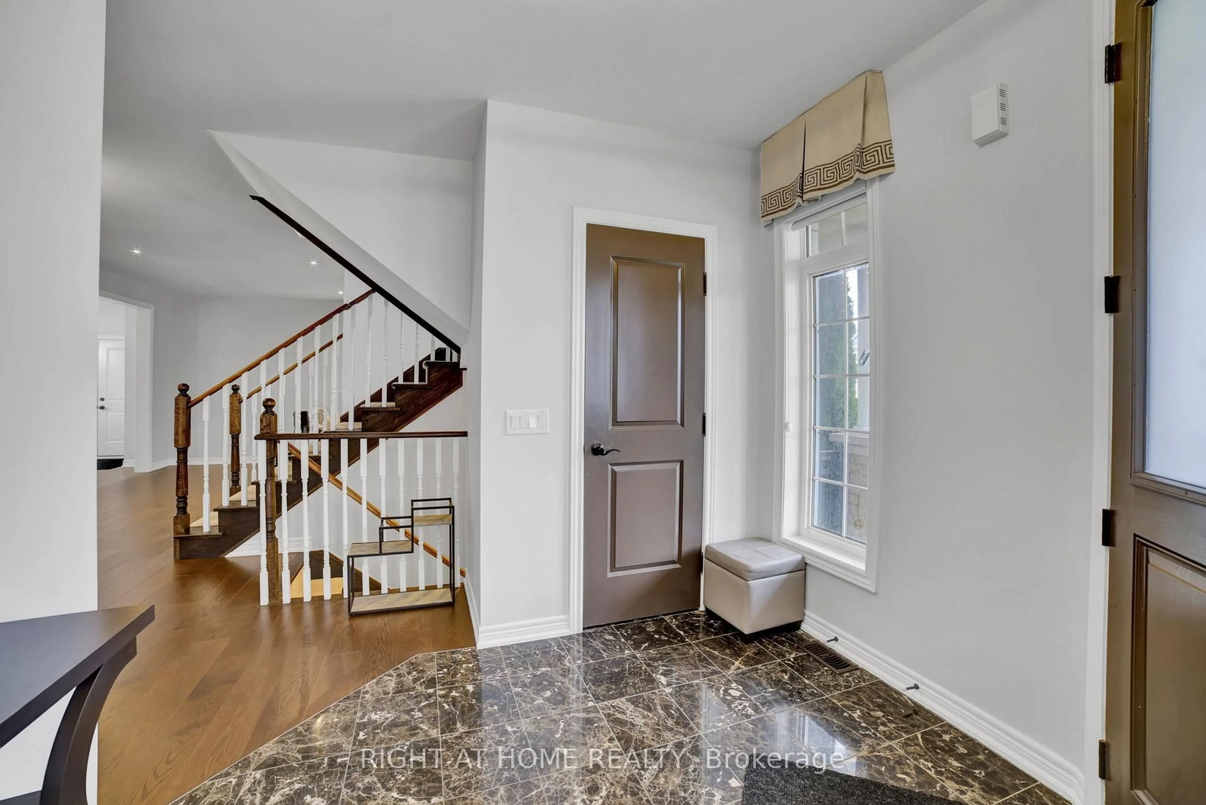Unknown for 288 Raymond Rd, Hamilton Ontario L9K 0H8