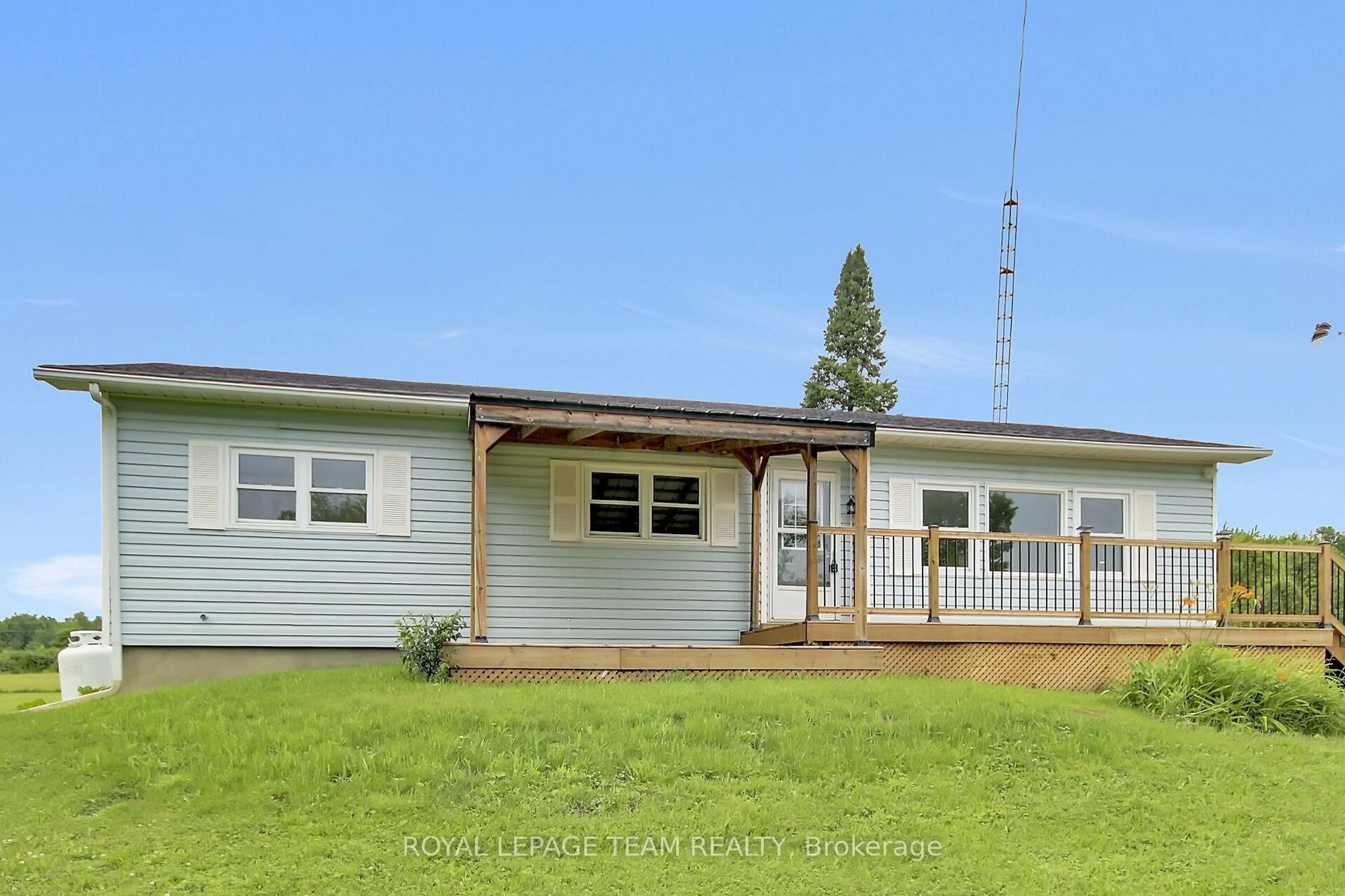 Unknown for 174 Porter Rd, Smiths Falls Ontario K7A 4S4