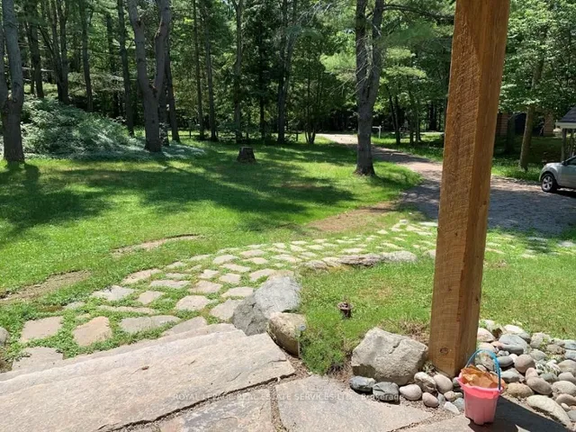 1383 Moon River Rd, Muskoka Lakes 2