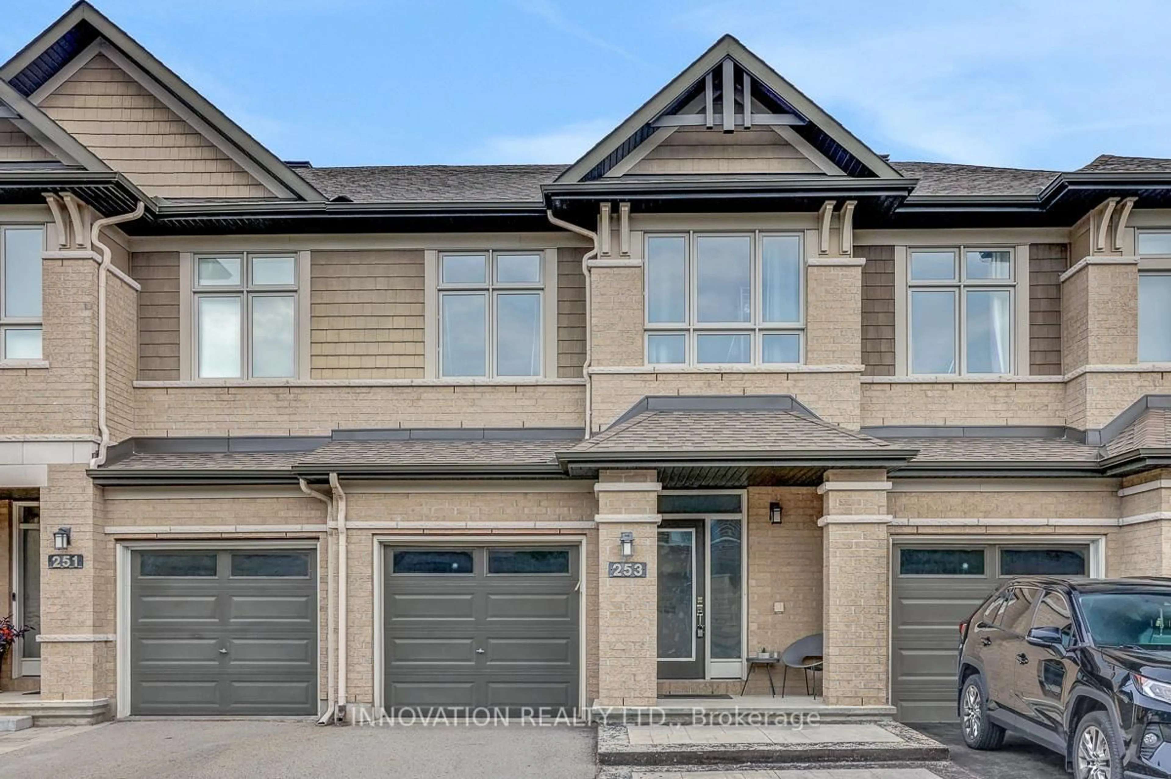 Home with brick exterior material, street for 253 Shinleaf Cres, Ottawa Ontario K1W 0J2