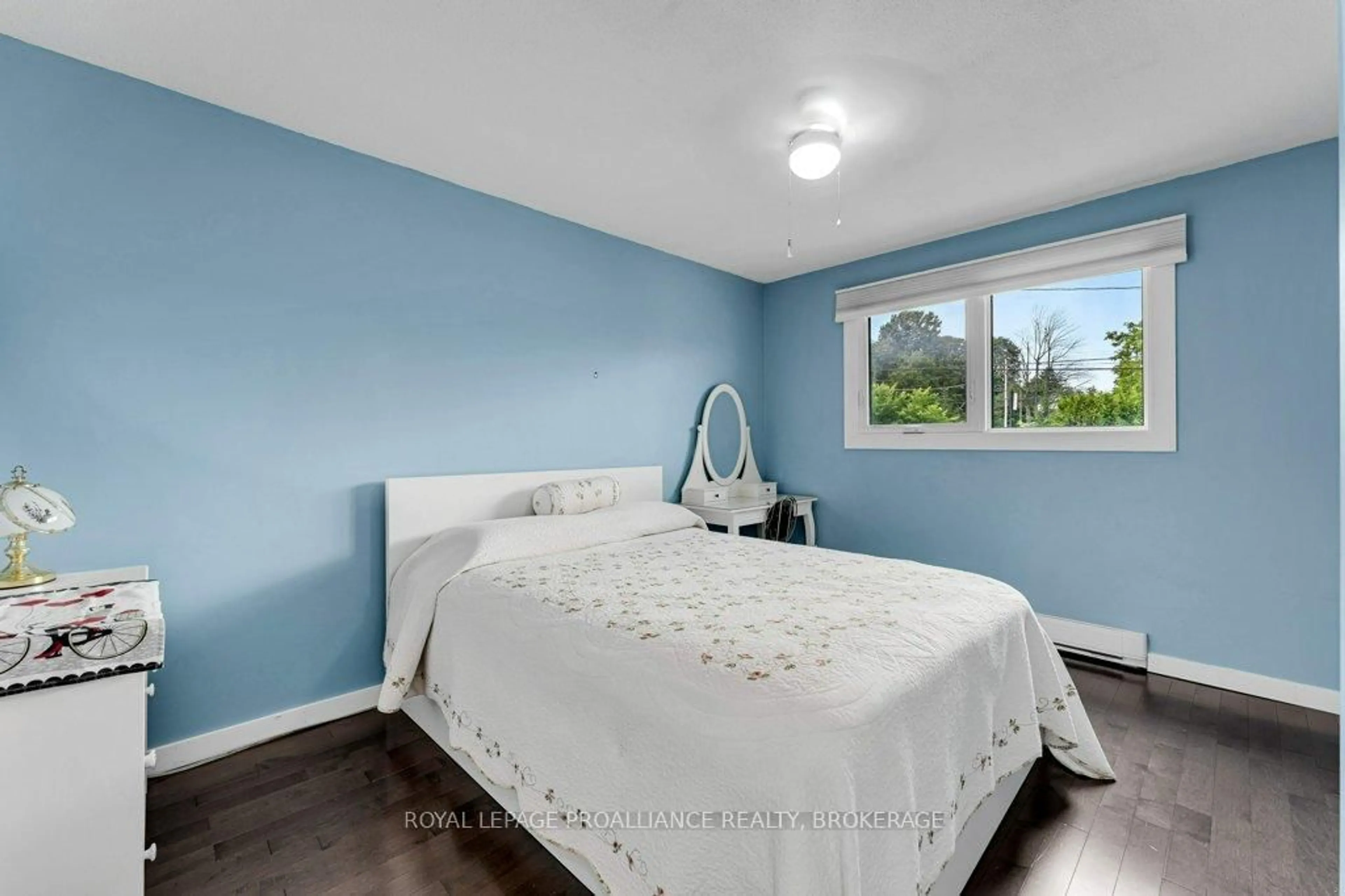 Bedroom with bed, unknown for 25 Willowbank Rd, Front of Leeds & Seeleys Bay Ontario K7G 2V5