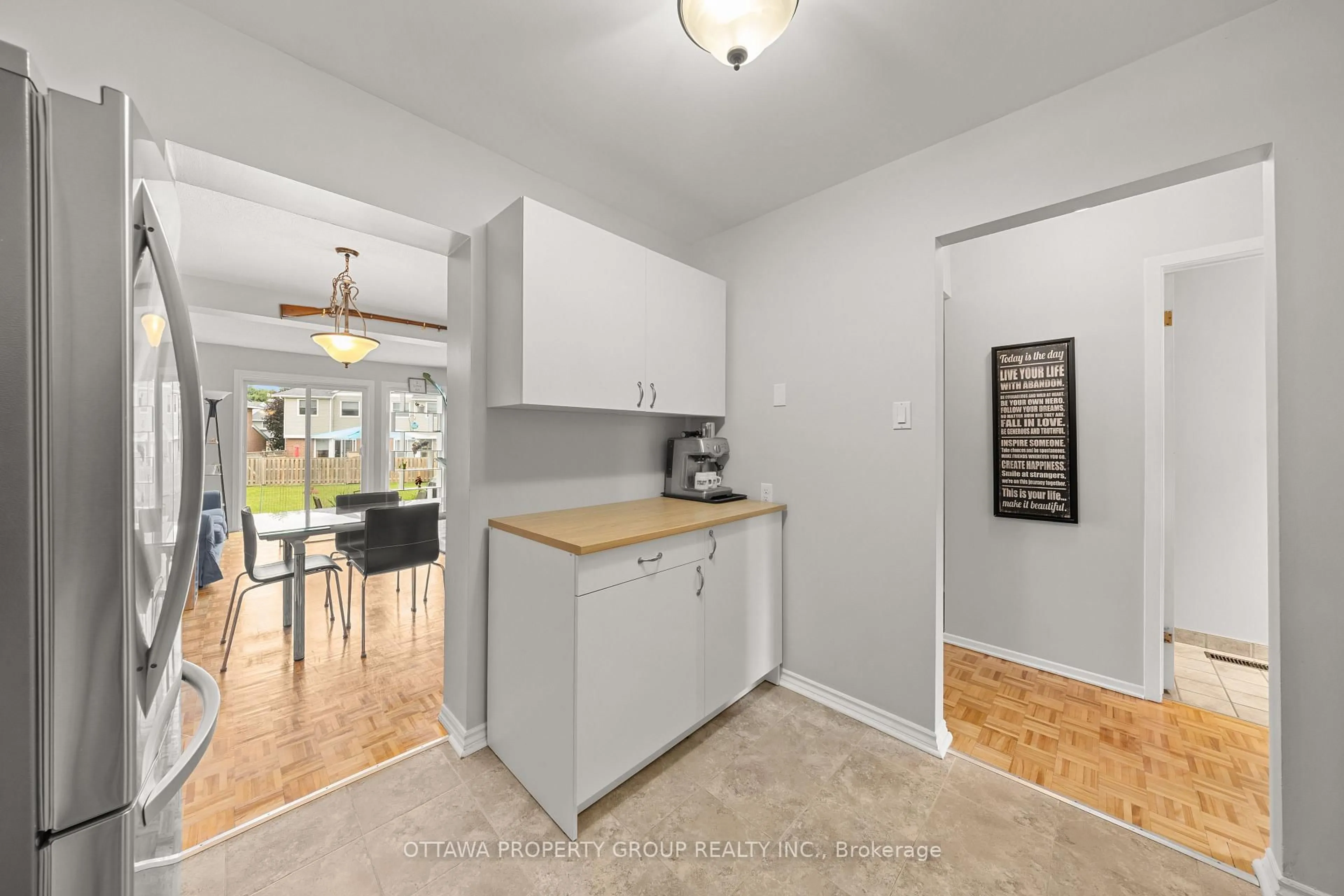 Open concept kitchen, unknown for 13 Bentbrook Cres, Ottawa Ontario K2J 3X9