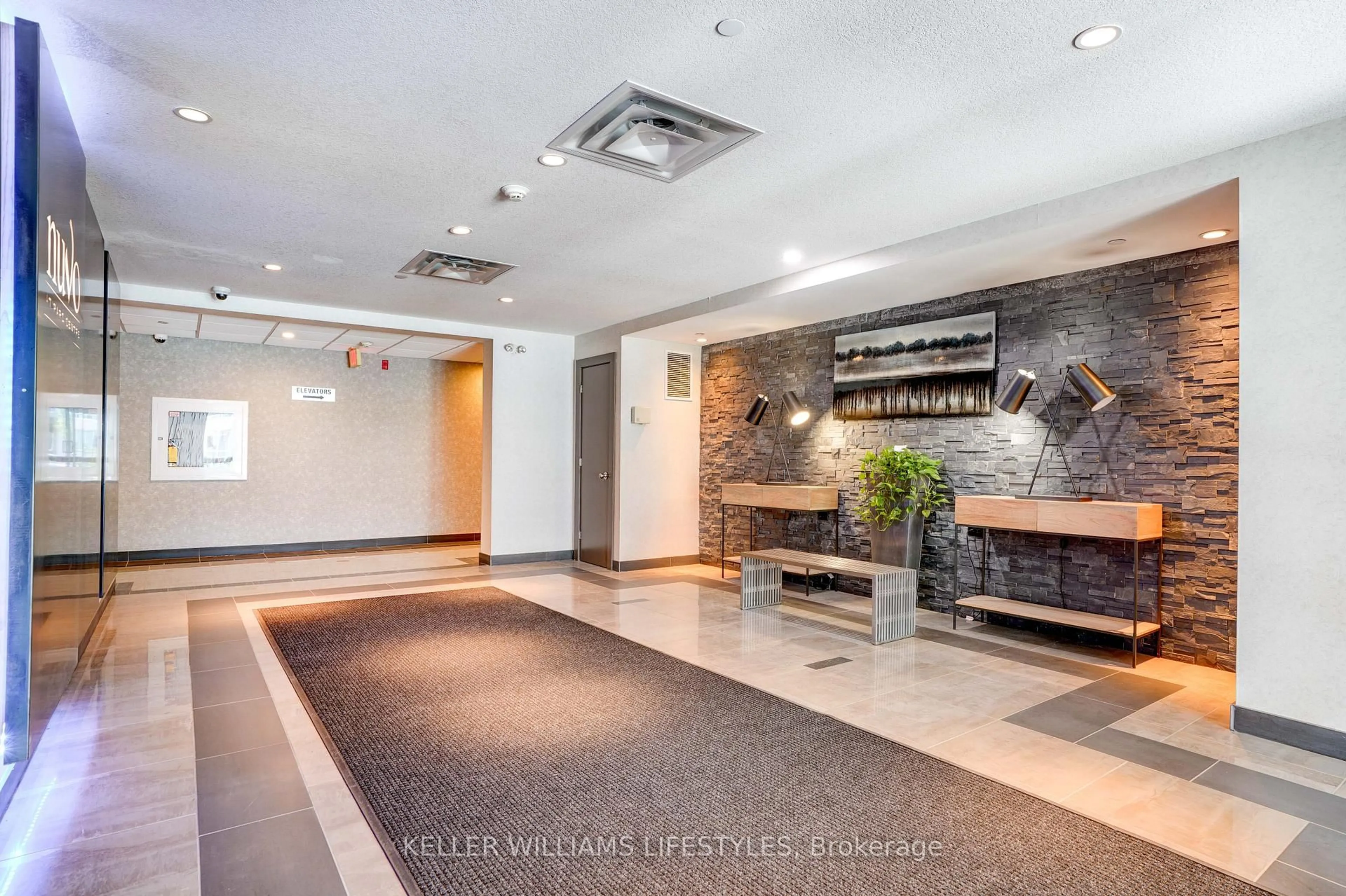 Lobby for 320 SUGARCREEK Tr #201, London North Ontario N6H 0G3