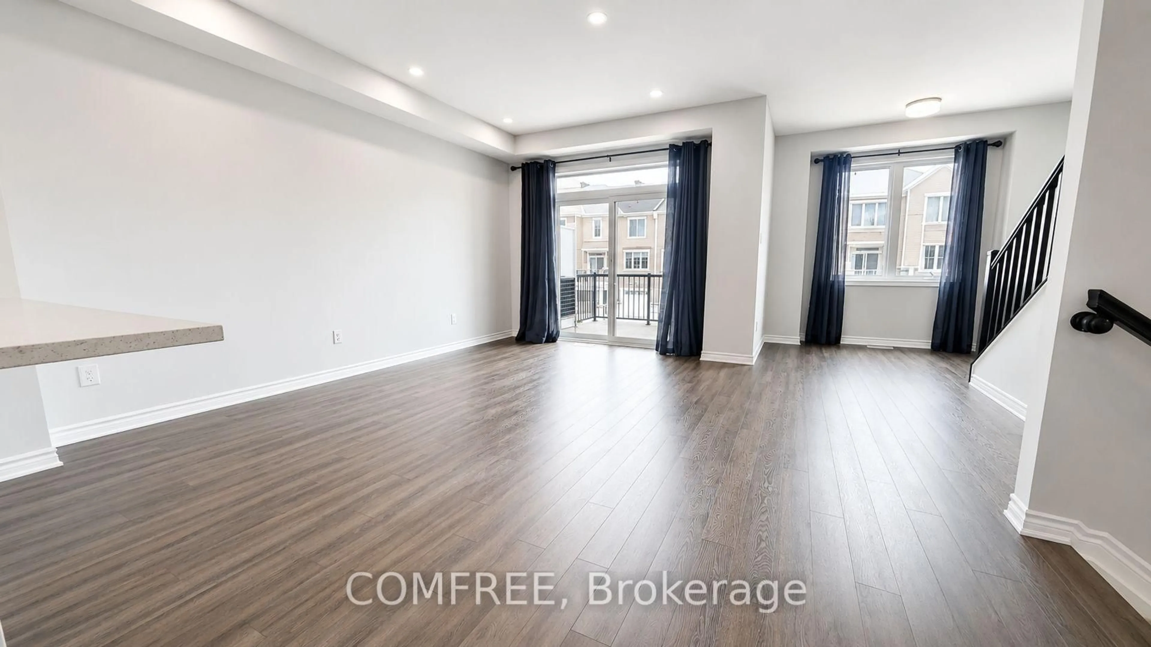 A pic of a room for 92 Ballinora Lane, Ottawa Ontario K2S 2Z5