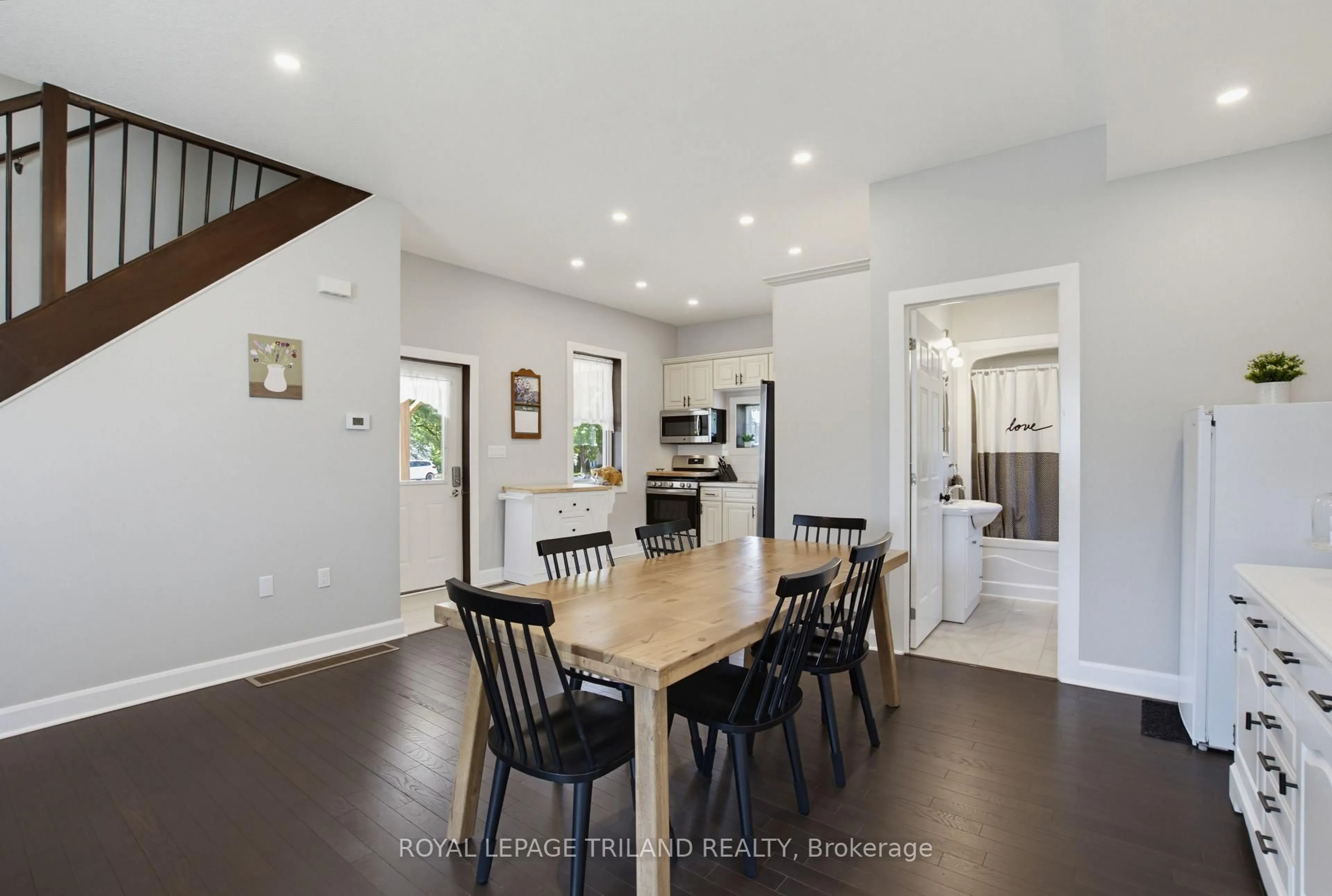 Open concept kitchen, unknown for 260 Graham St, West Elgin Ontario N0L 2P0
