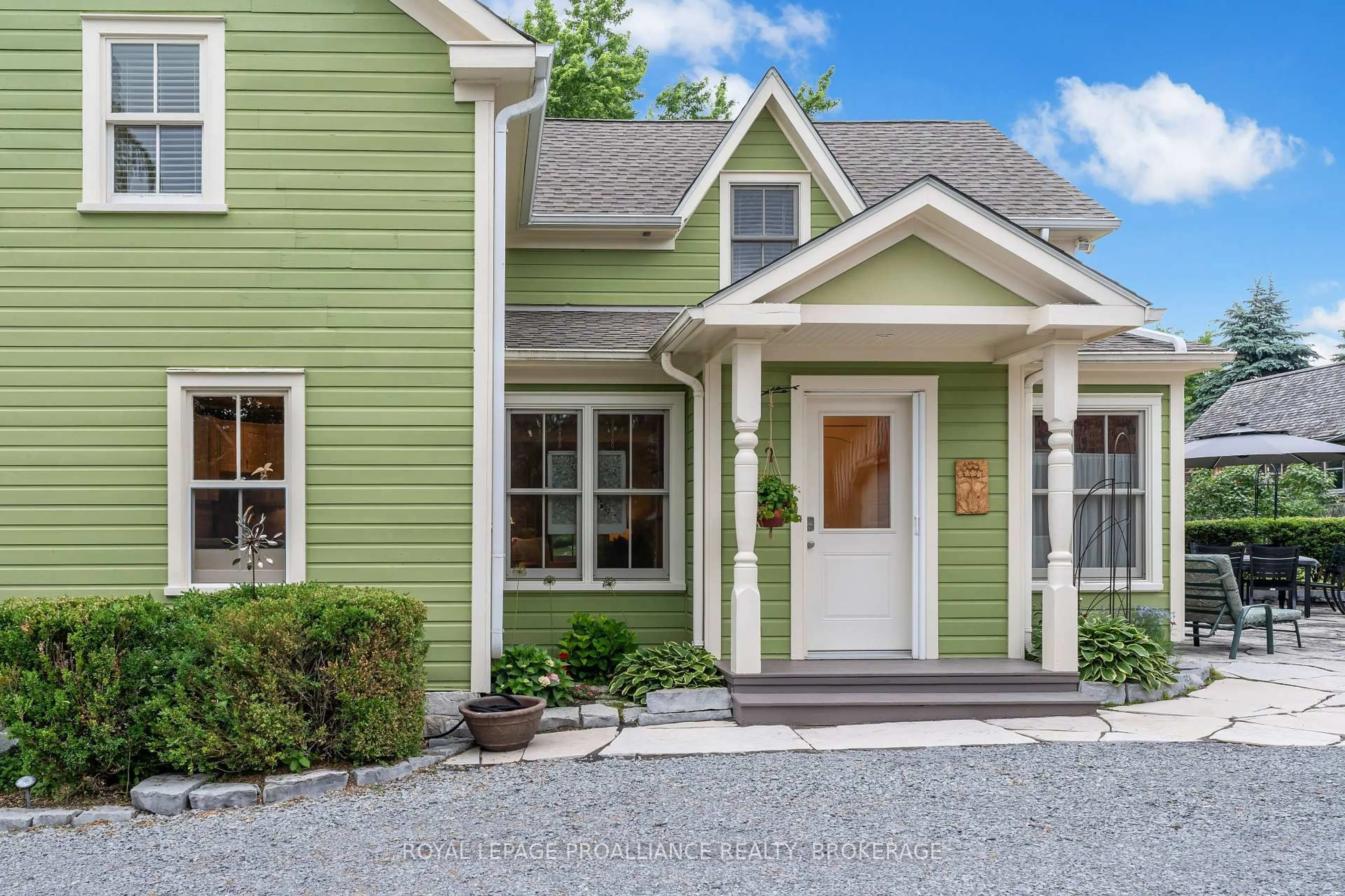 Home with vinyl exterior material, street for 226 Main St, Kingston Ontario K7K 5S6