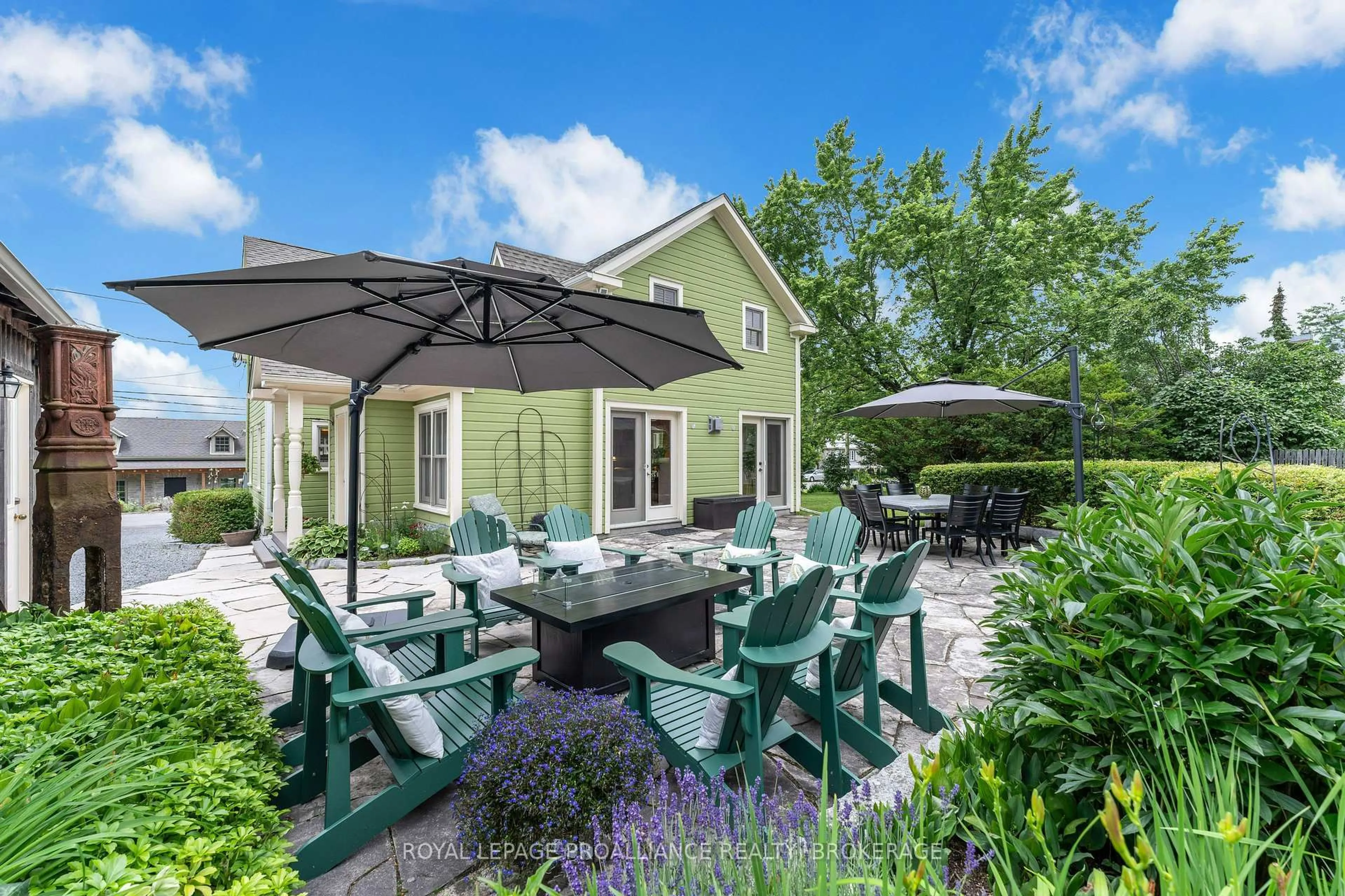 Patio, street for 226 Main St, Kingston Ontario K7K 5S6