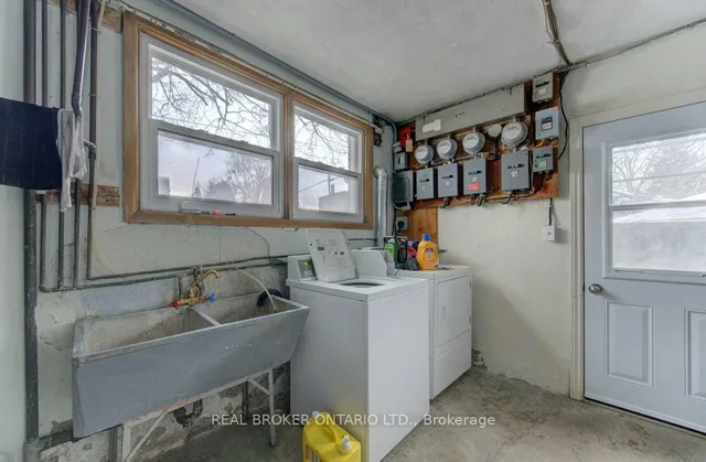 109 Eton Dr, Kitchener 2