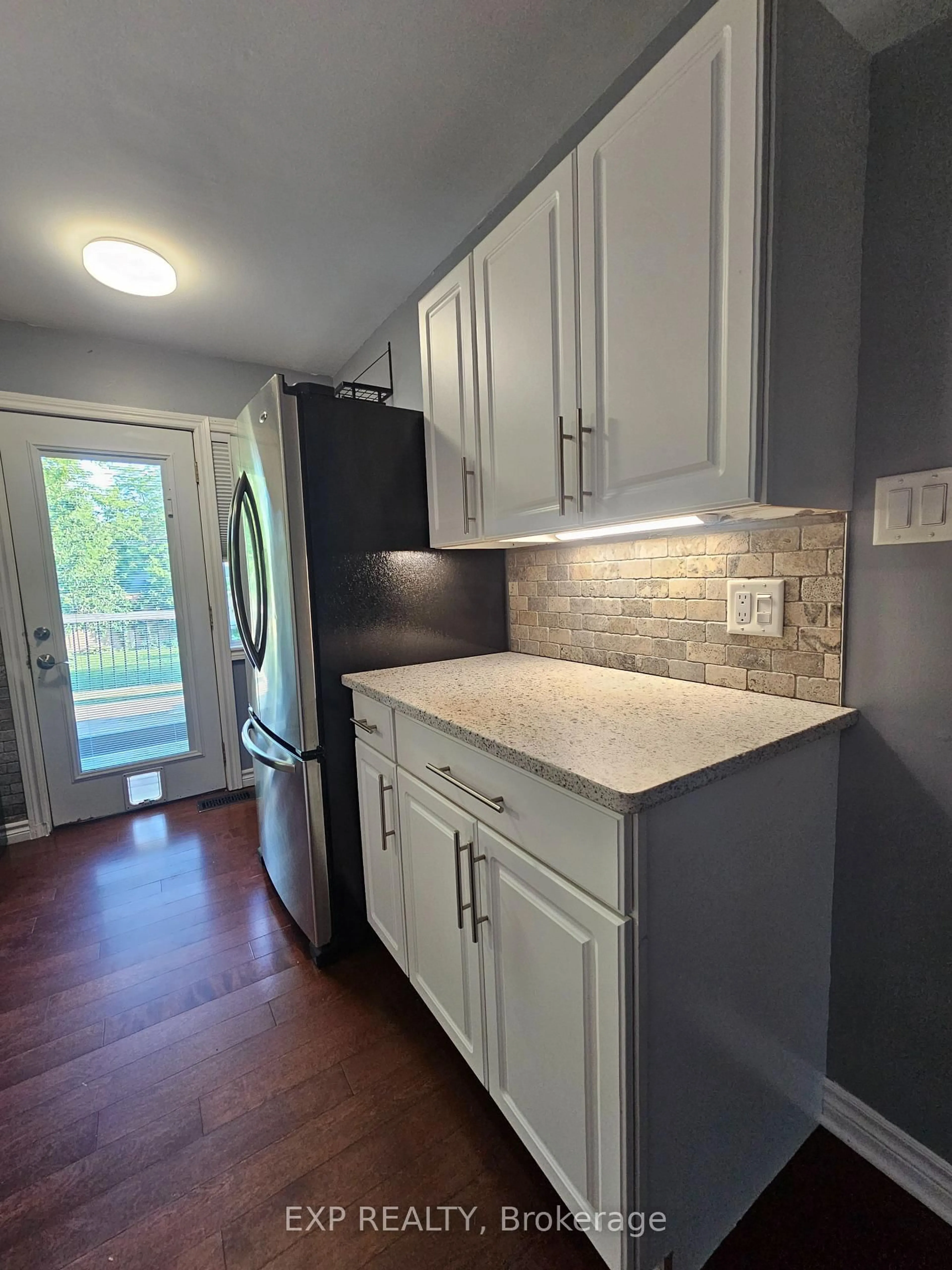 Unknown for 90 Morenz Cres, Kingston Ontario K7K 2X3